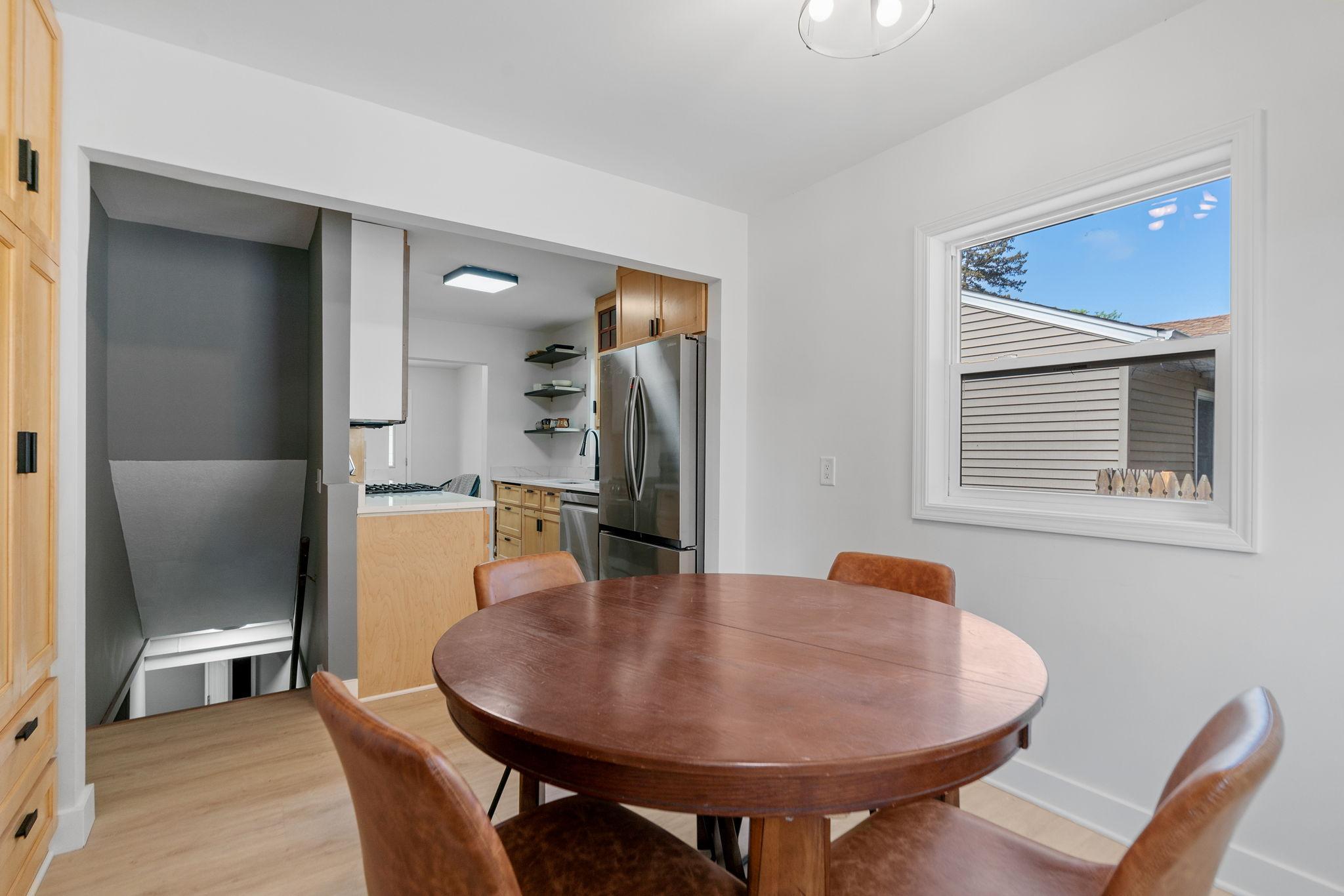 2119 Geranium Avenue E