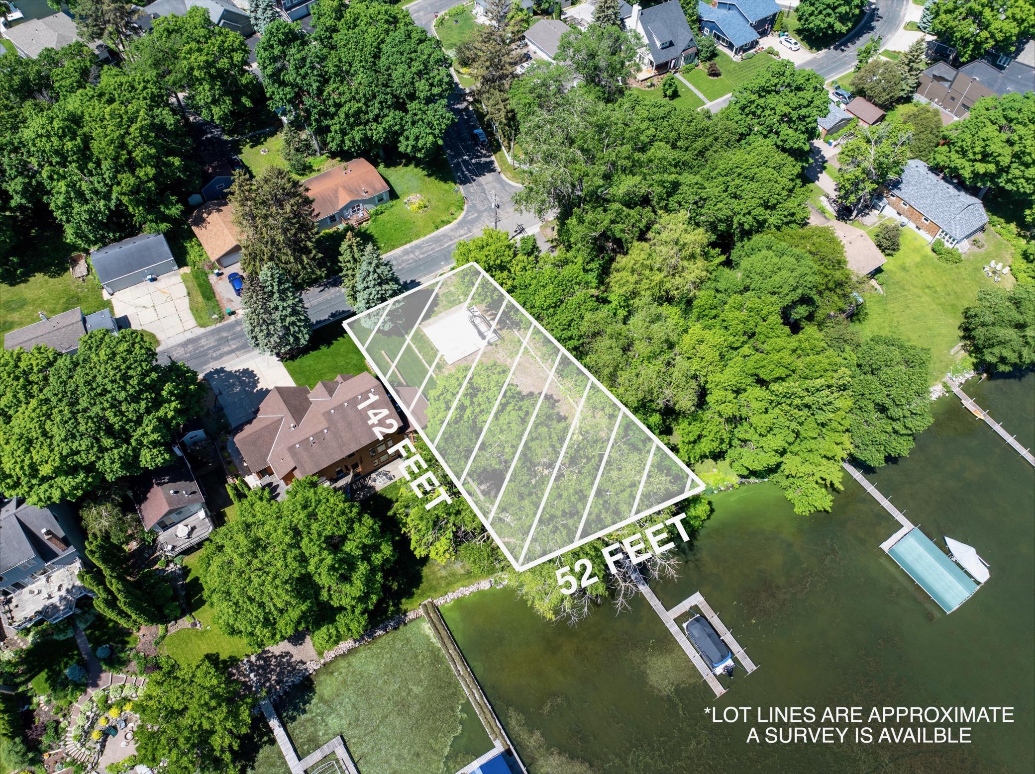 2006 Shorewood Ln