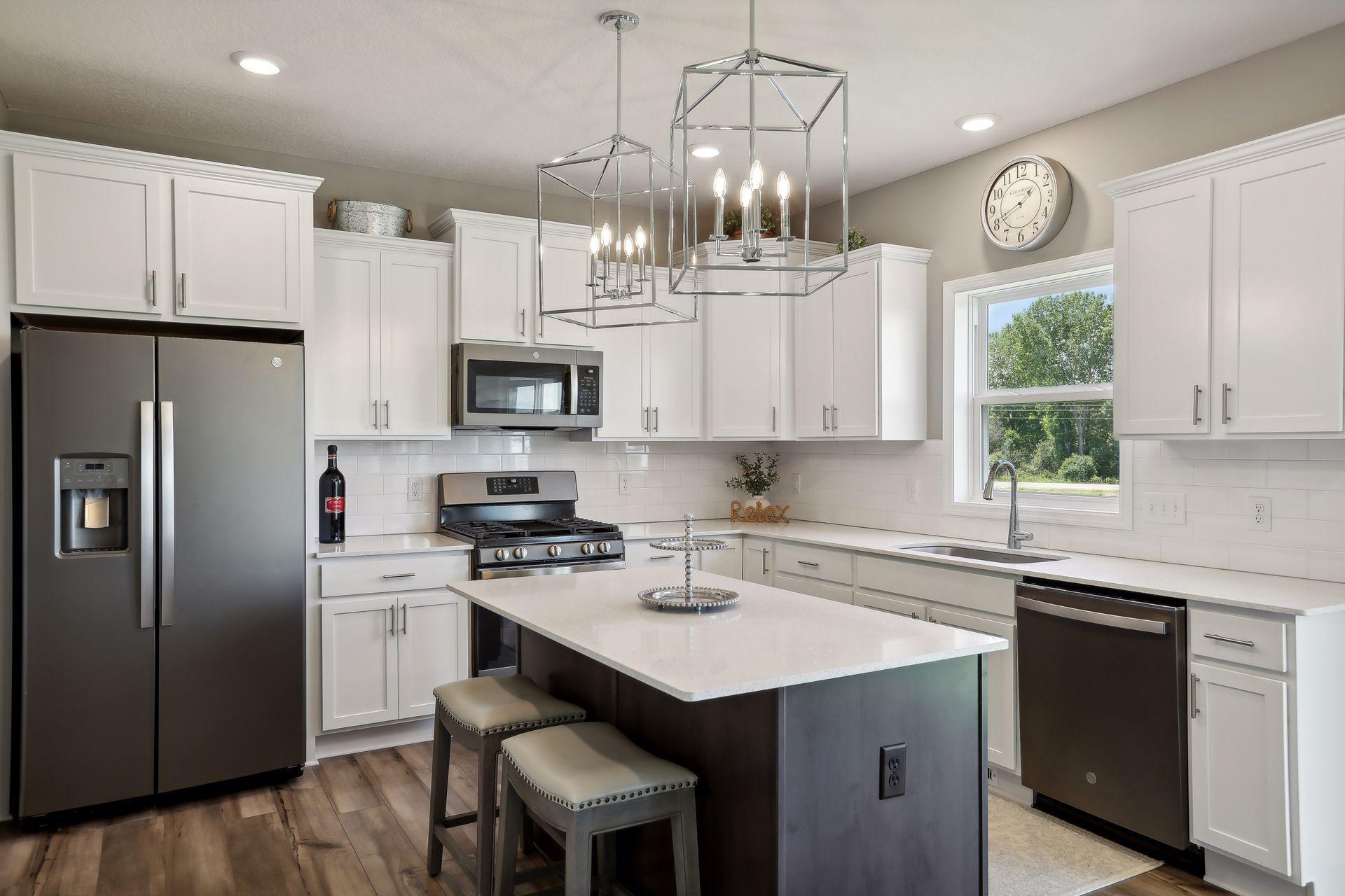 7397 Forest Lane