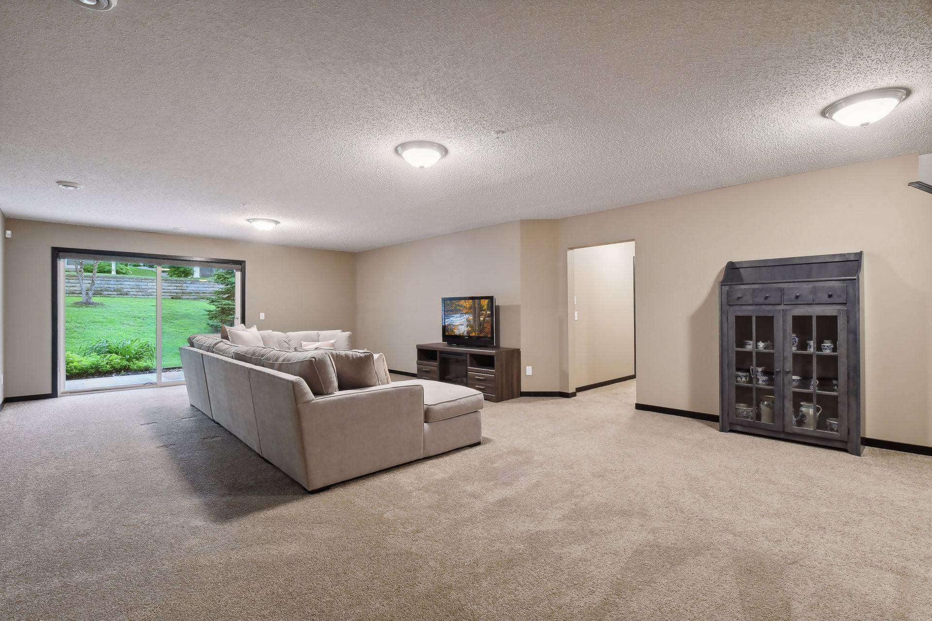 8652 Lake Riley Drive