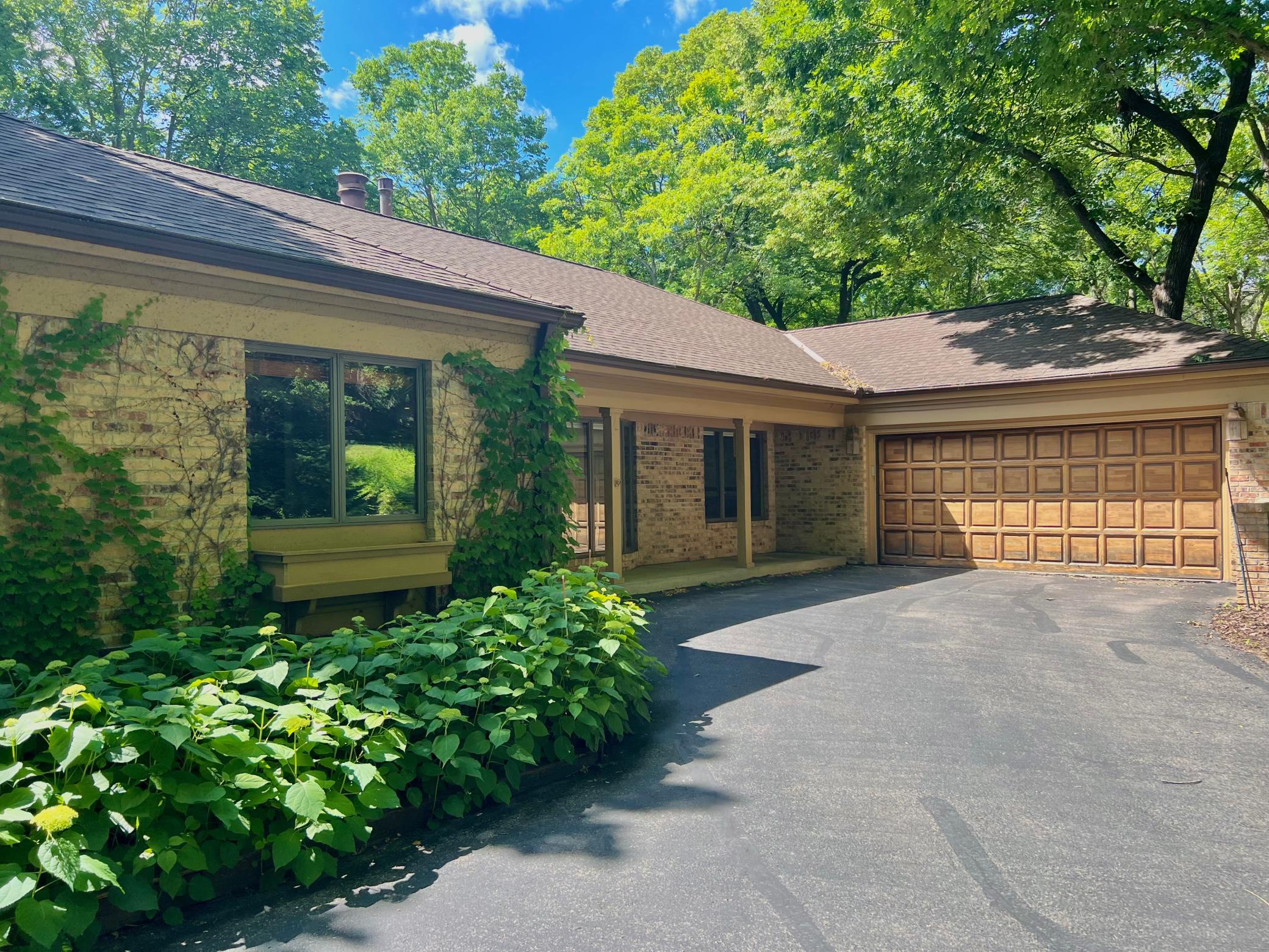 9128 Decatur Avenue S