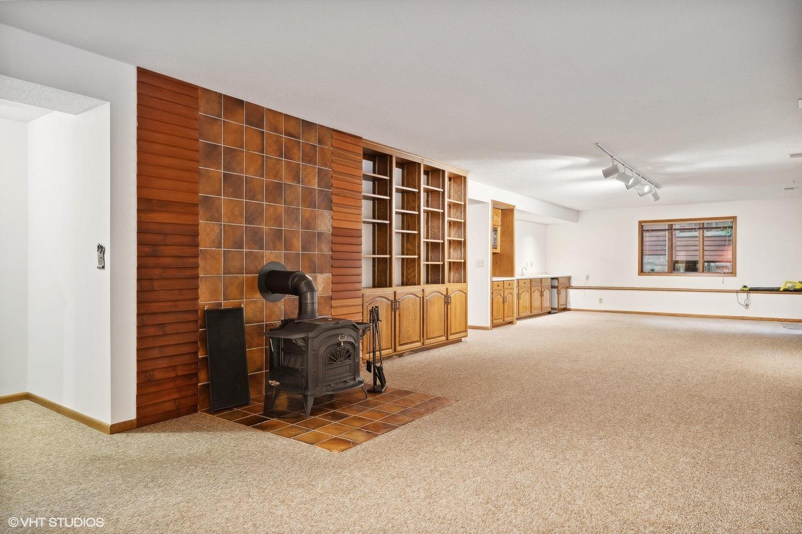 9128 Decatur Avenue S