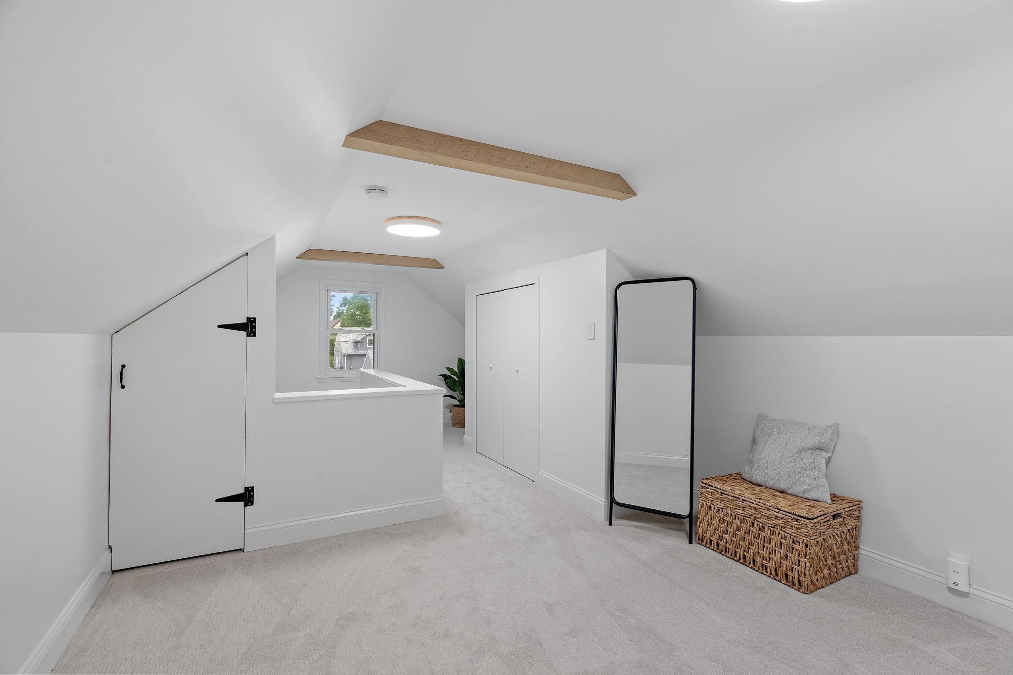 3347 Brownlow Avenue