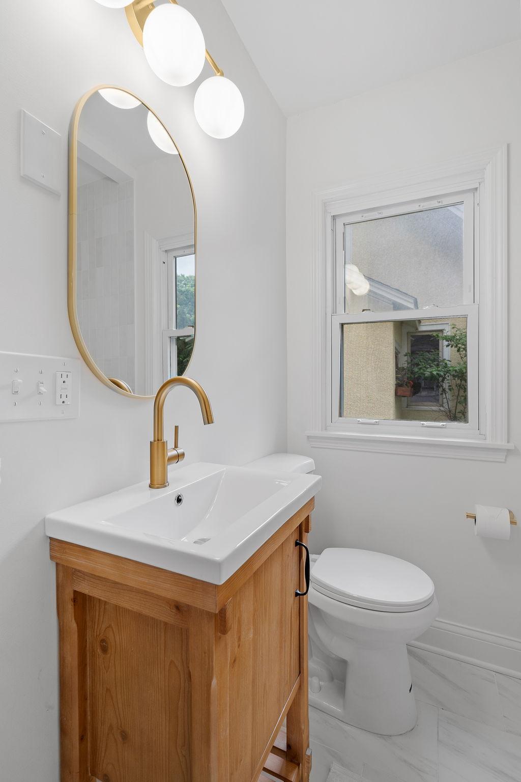 3347 Brownlow Avenue