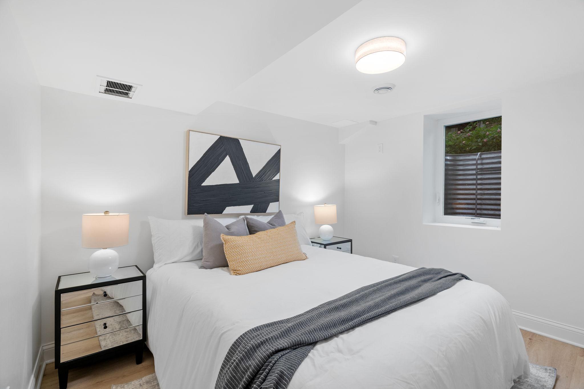 3347 Brownlow Avenue