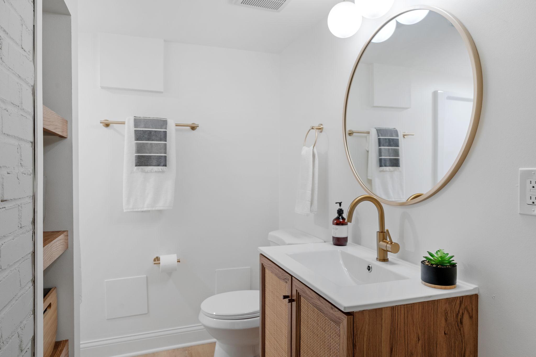 3347 Brownlow Avenue