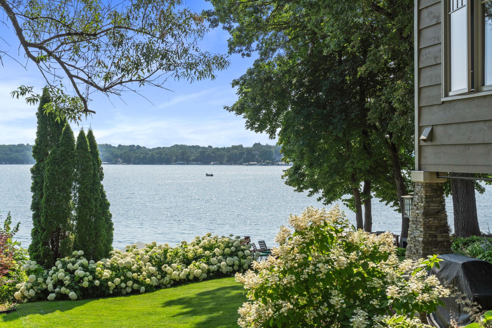 3020 Highland Boulevard