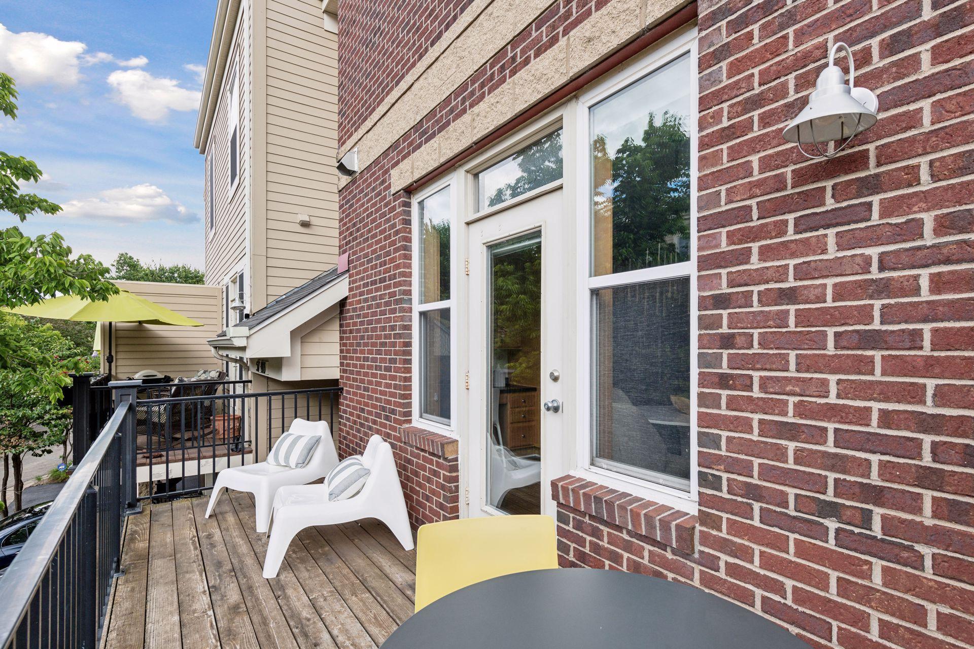 57 4th Avenue N Unit: 104