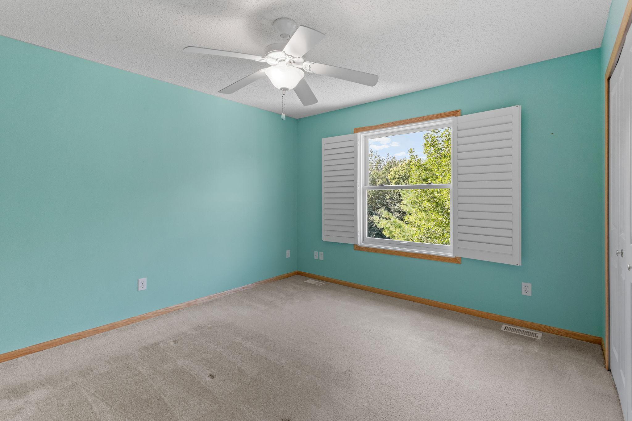 10656 188th Avenue NW