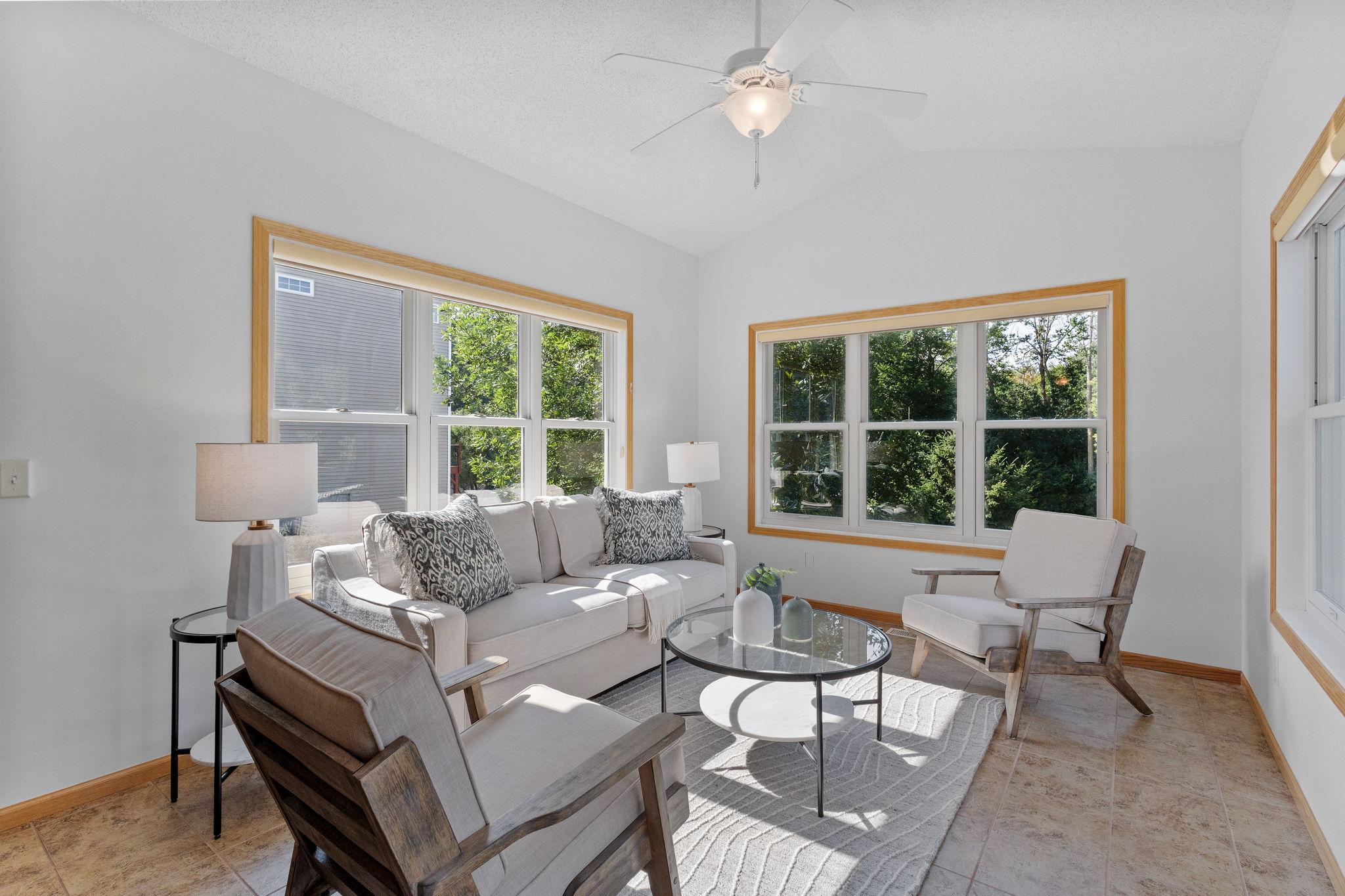 10656 188th Avenue NW