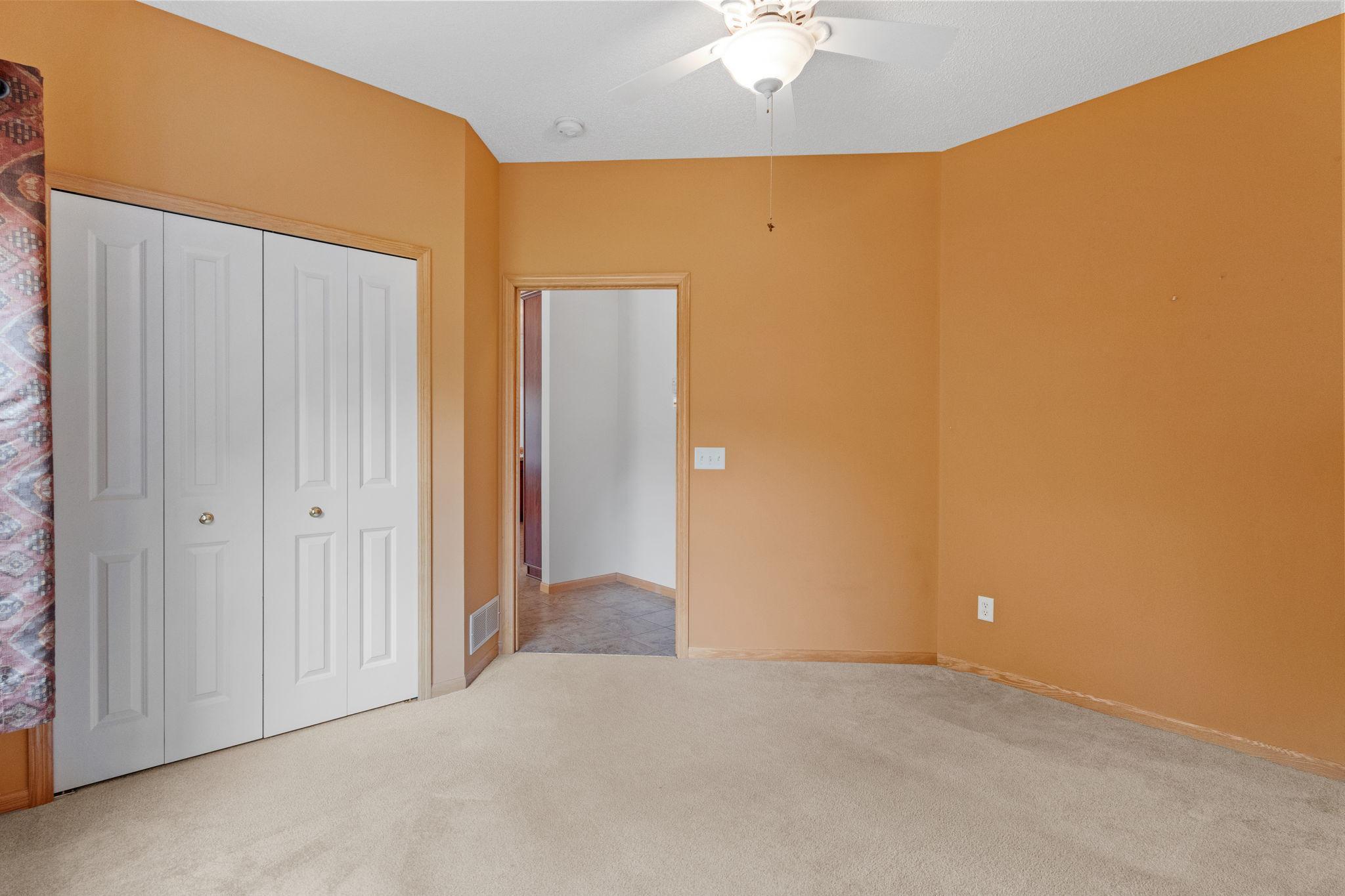 10656 188th Avenue NW