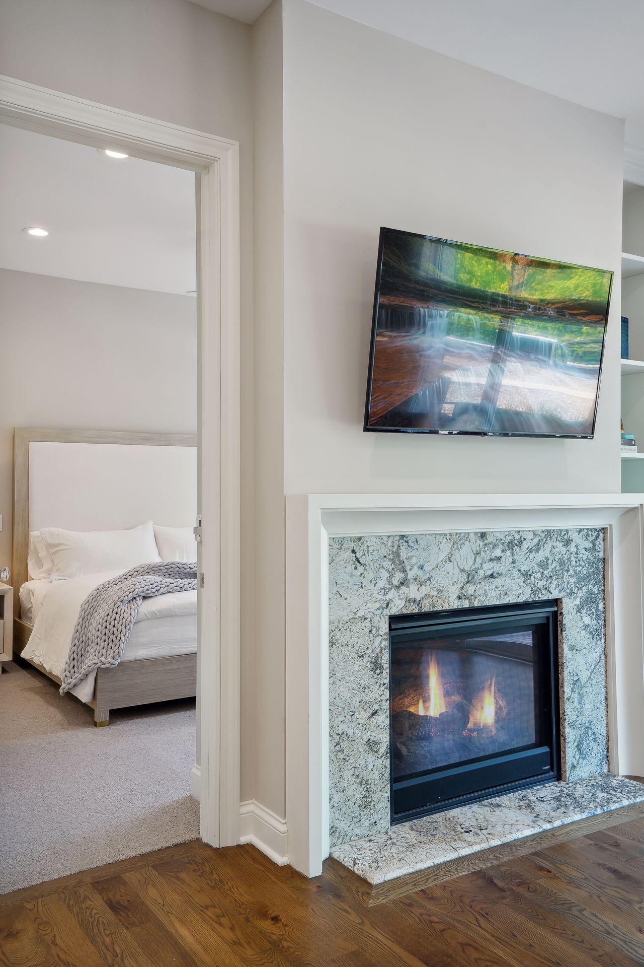 935 Lake Street E Unit: 209