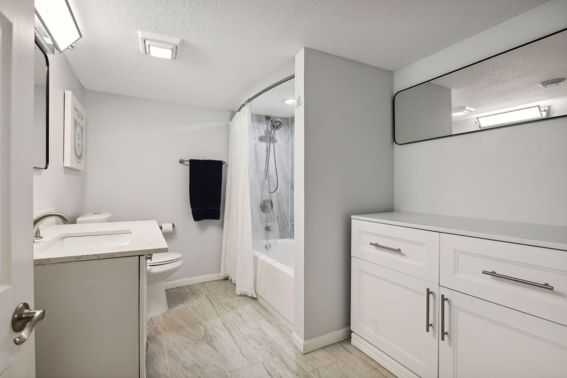 5100 Fairview Avenue N