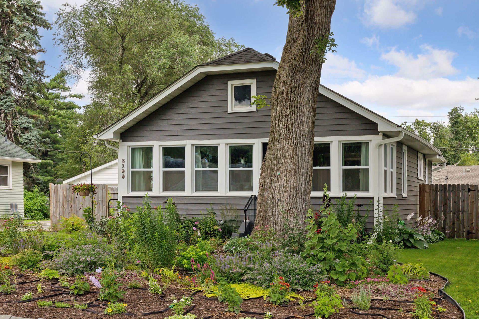 5100 Fairview Avenue N