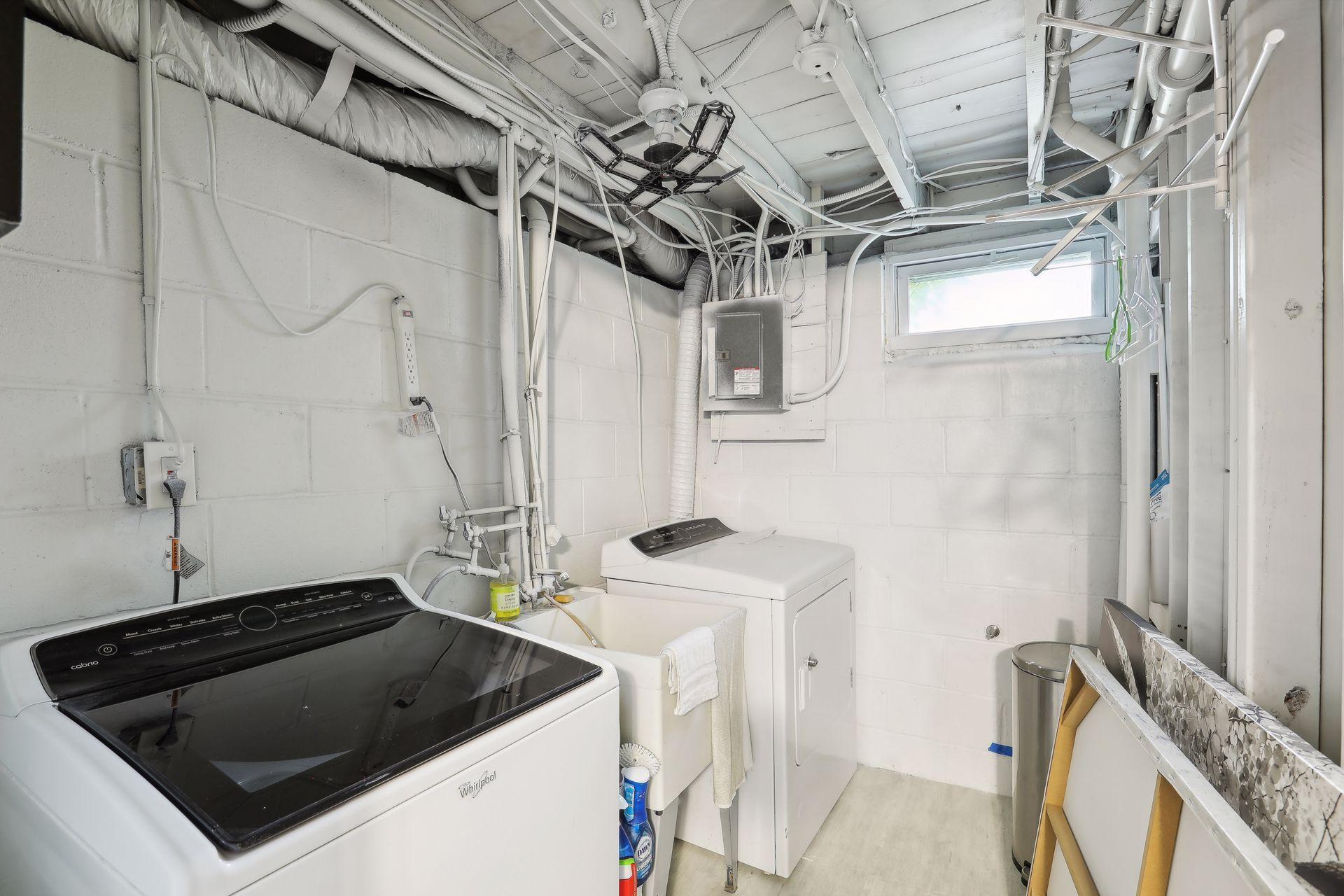 5100 Fairview Avenue N