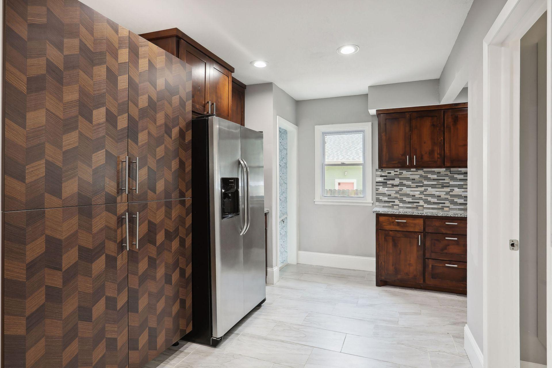 5100 Fairview Avenue N