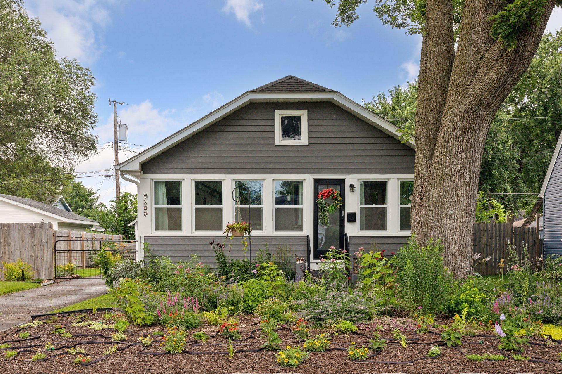 5100 Fairview Avenue N