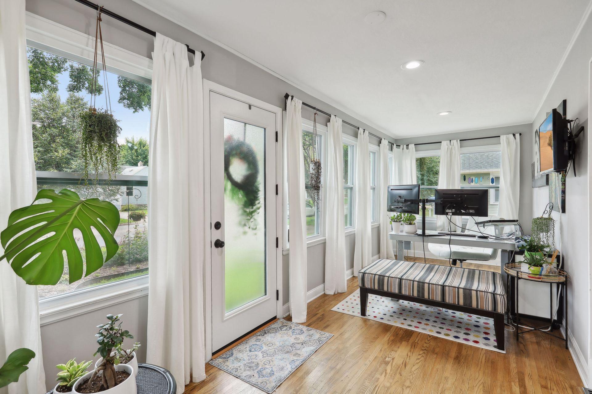 5100 Fairview Avenue N