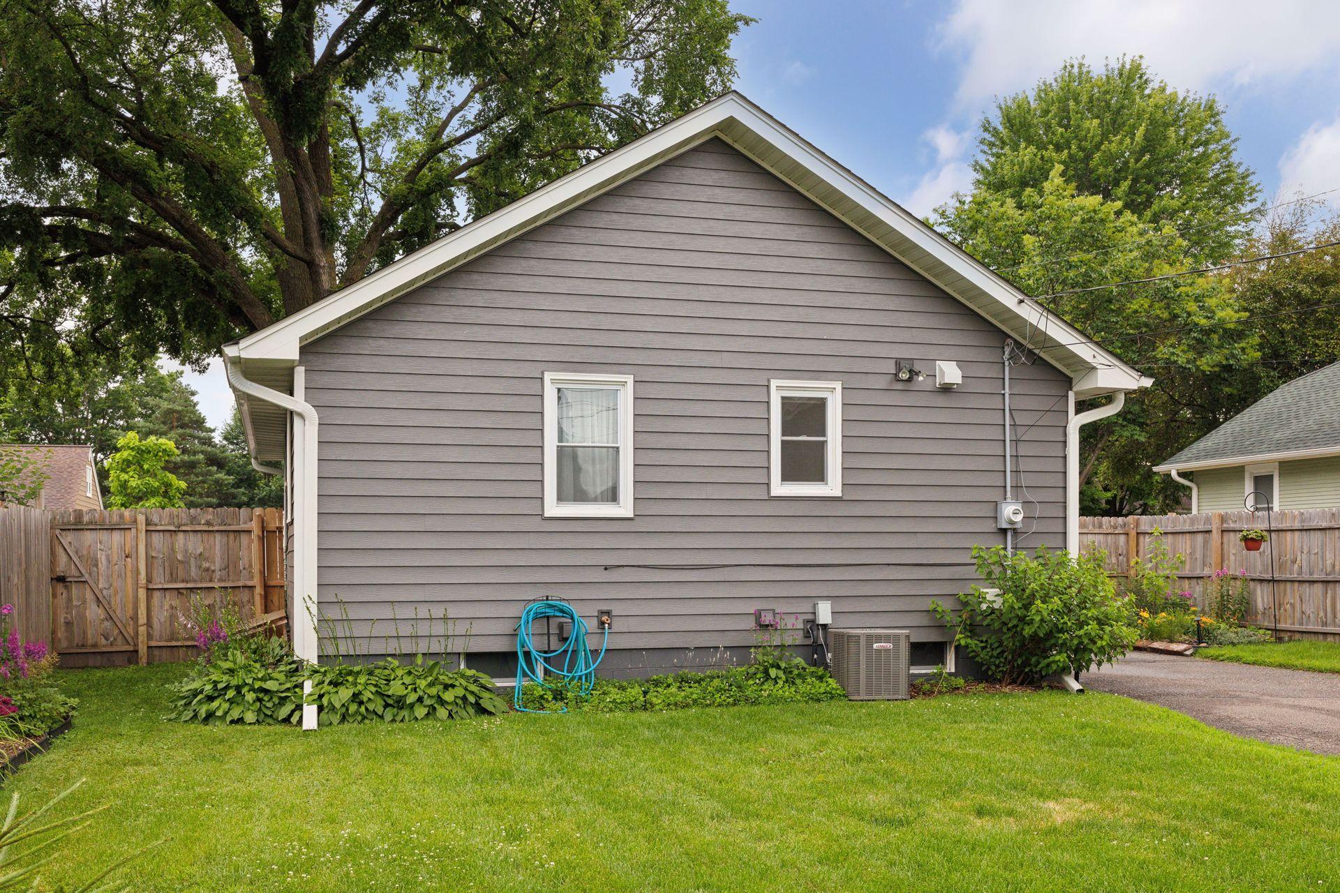 5100 Fairview Avenue N