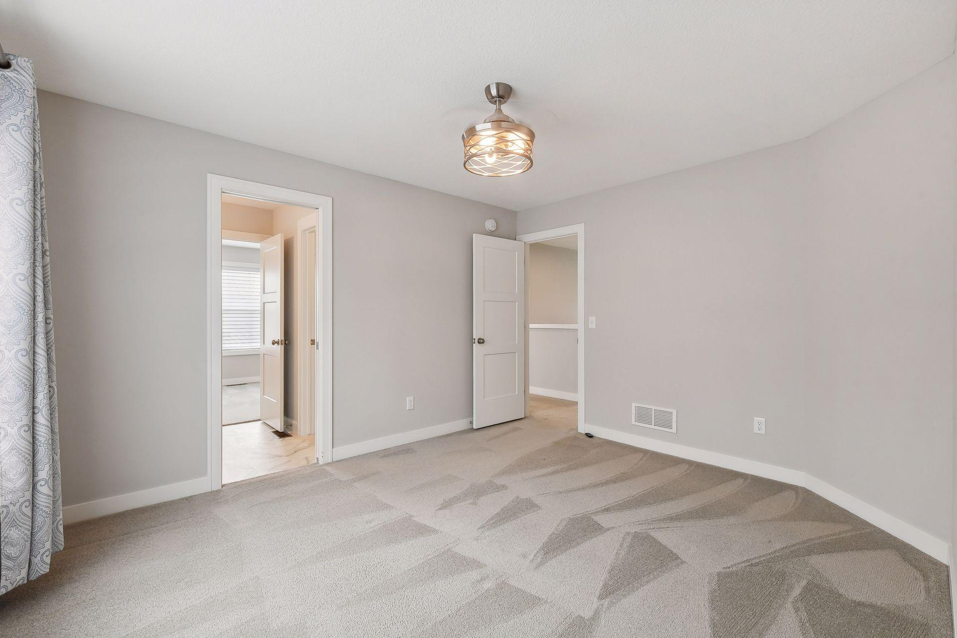 18910 56th Avenue N