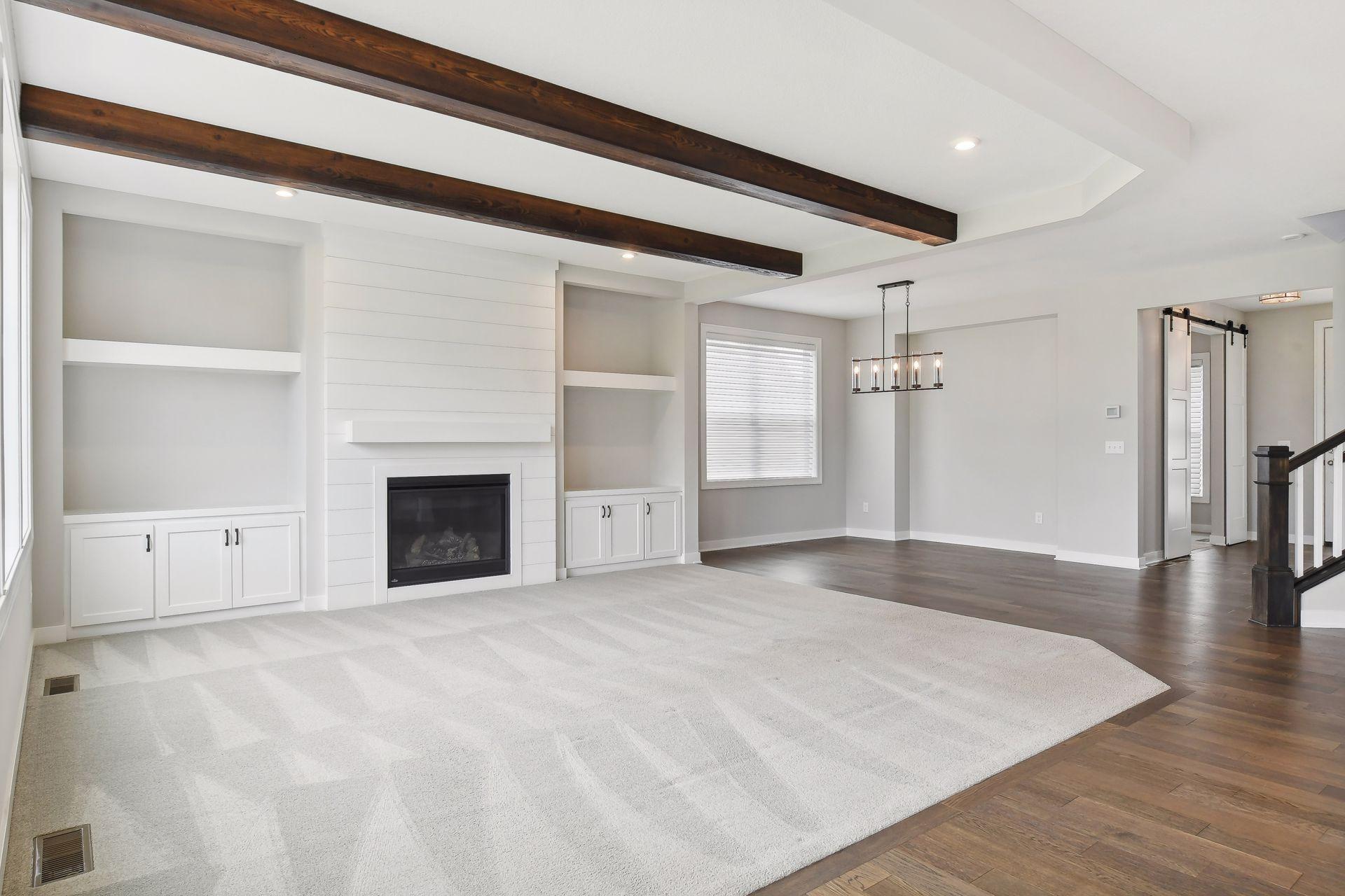 18910 56th Avenue N
