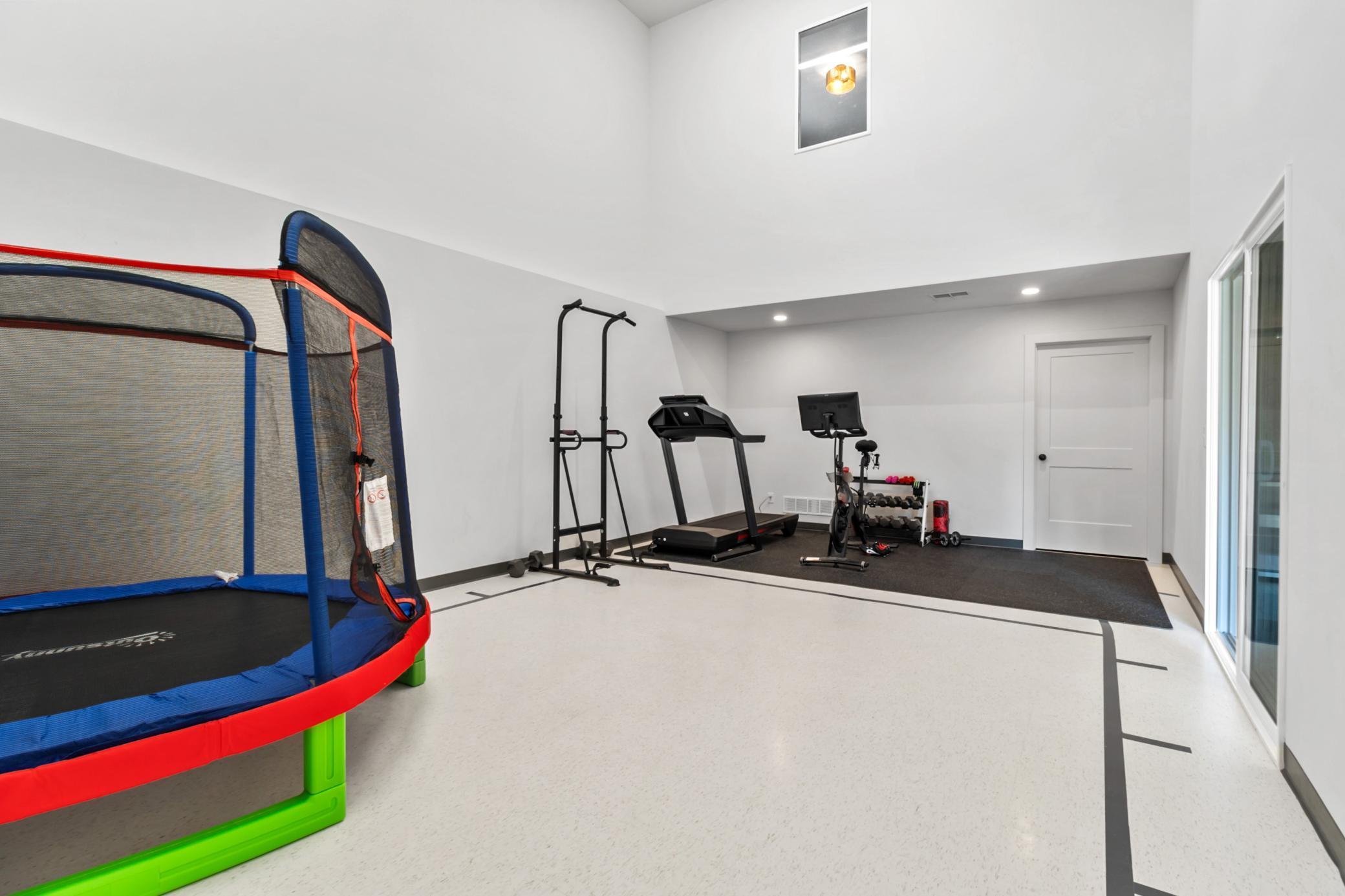 5985 Alvarado Lane N