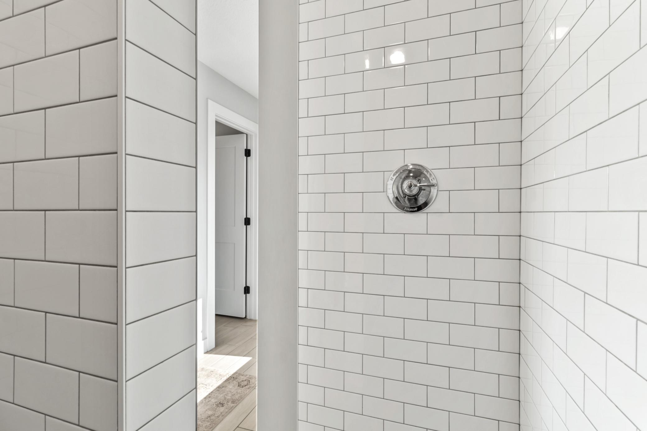 5985 Alvarado Lane N