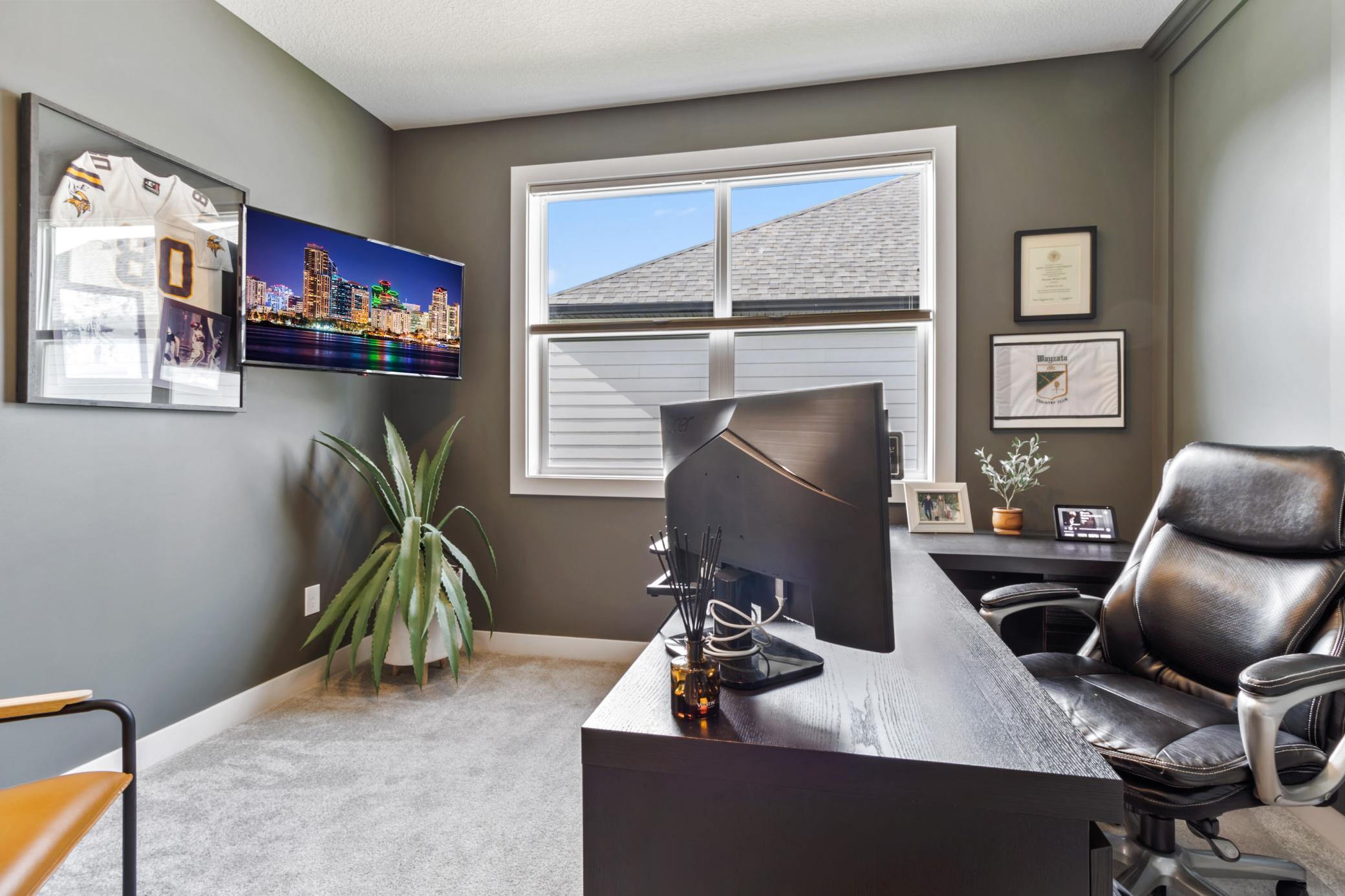 5985 Alvarado Lane N