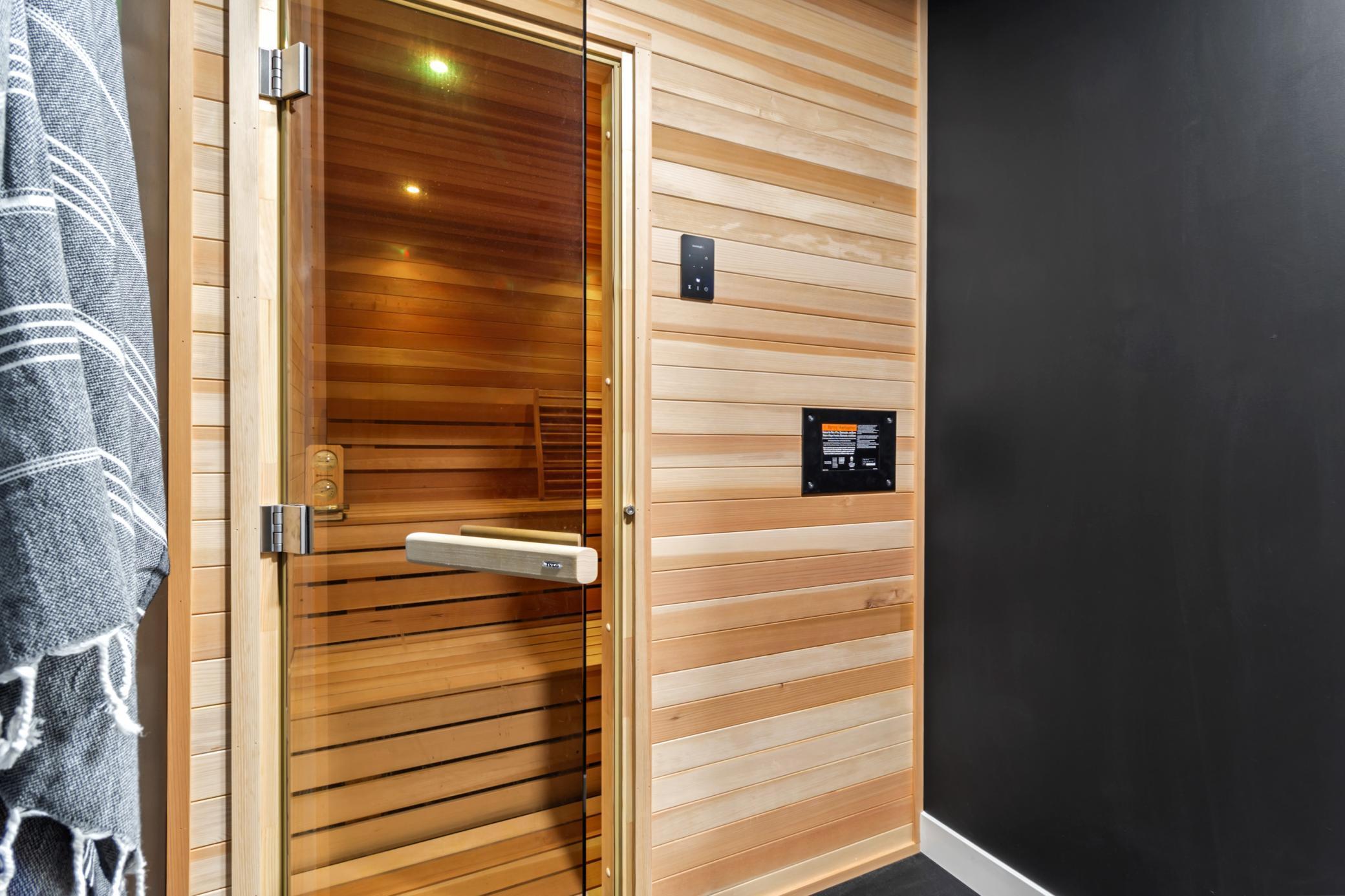 5985 Alvarado Lane N