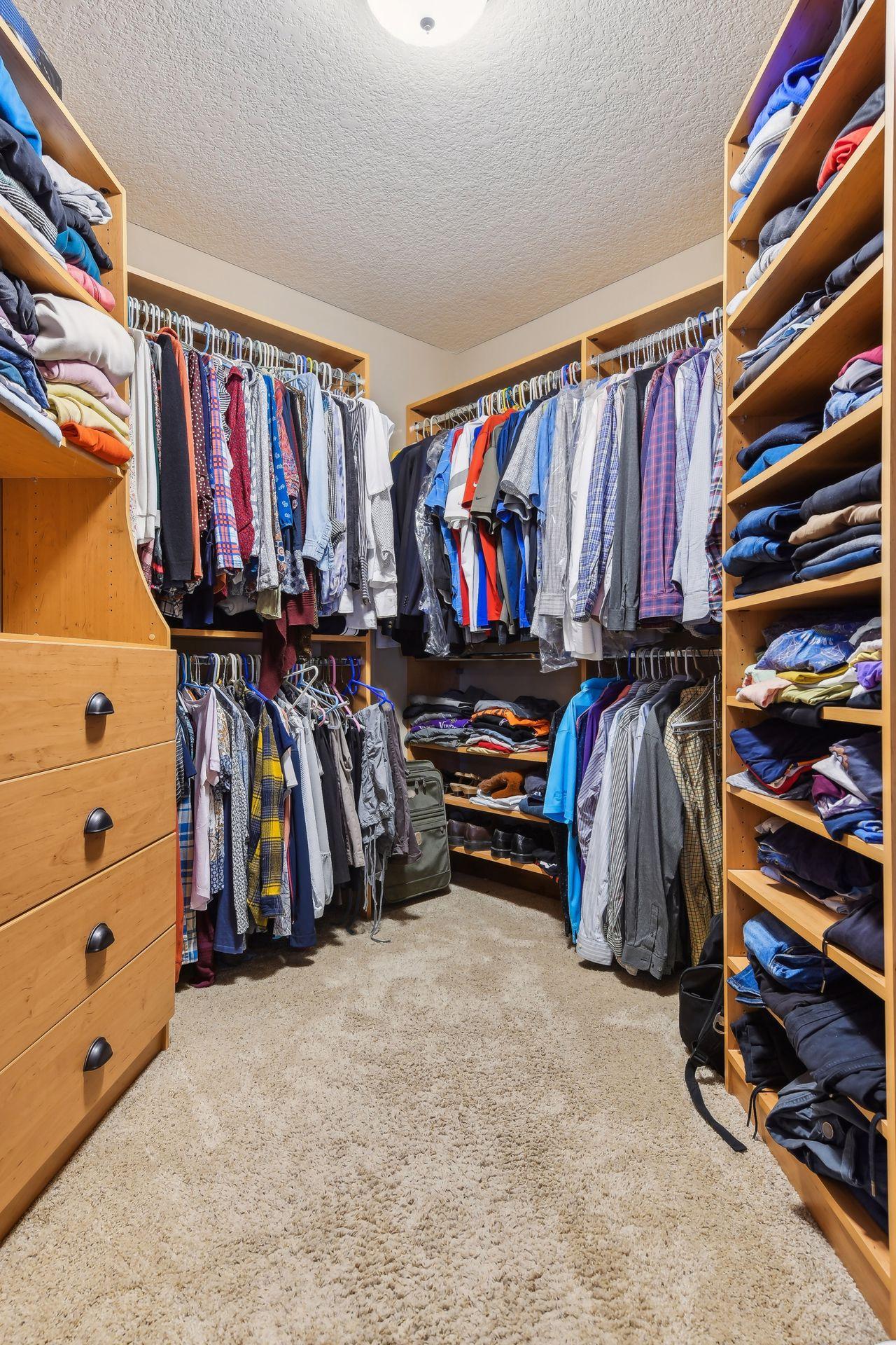 1825 Forestview Lane N