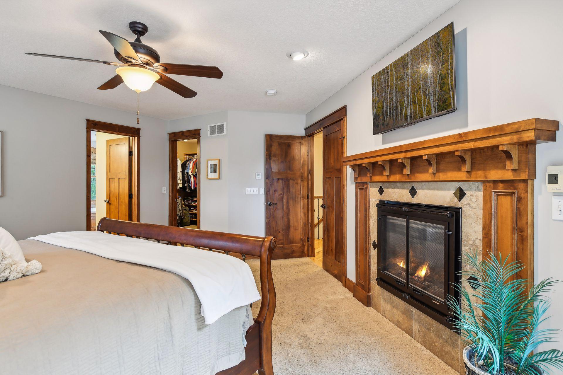 1825 Forestview Lane N