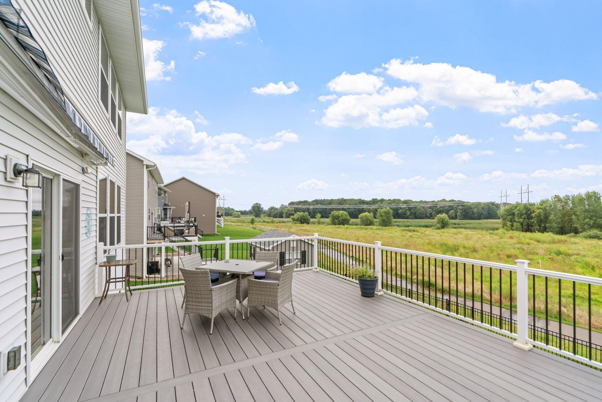 11215 Meadow View Lane