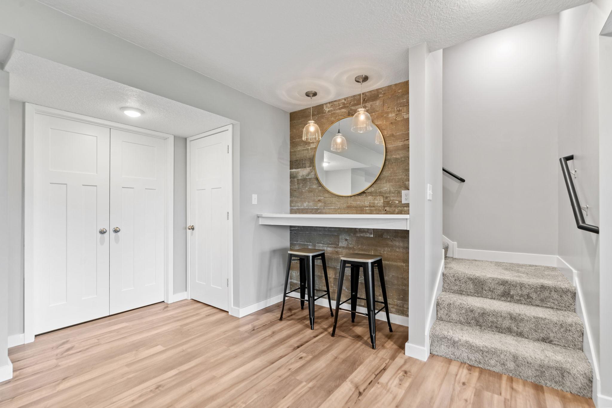 11215 Meadow View Lane