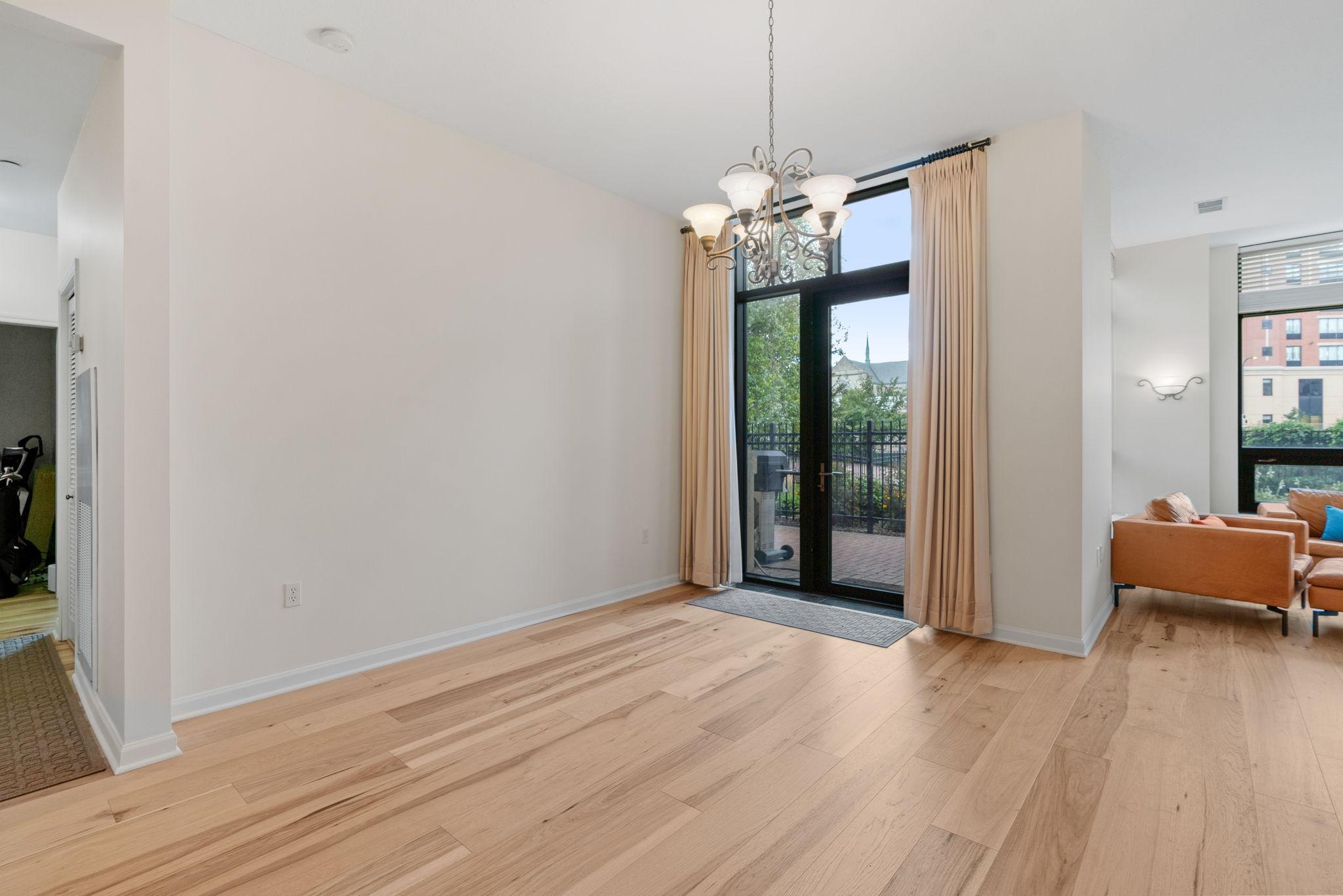 500 E Grant Street Unit: 101