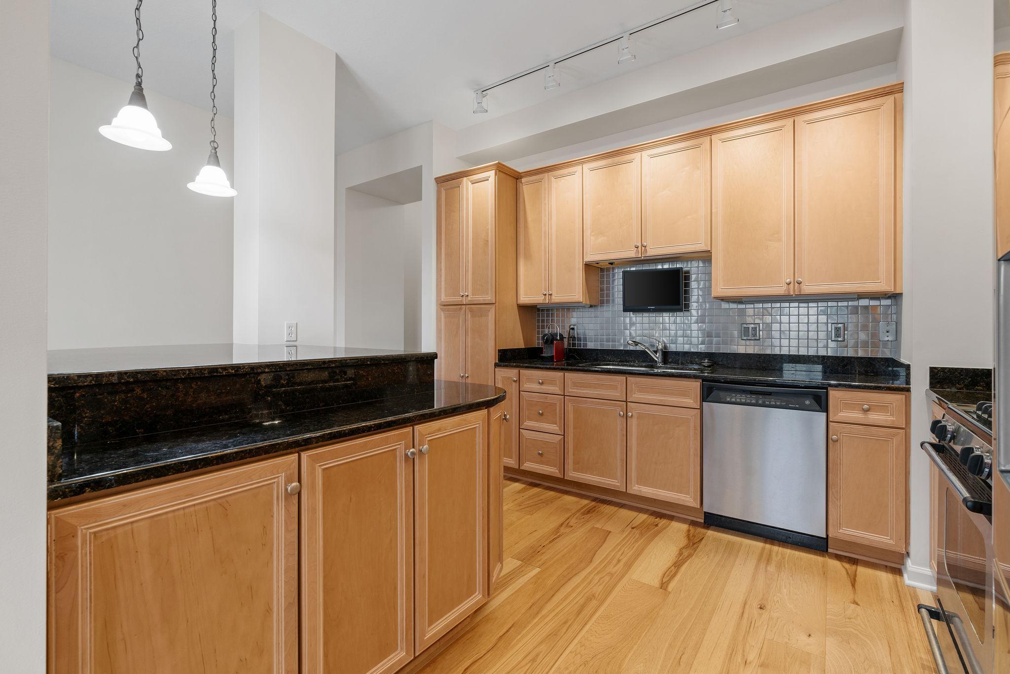 500 E Grant Street Unit: 101