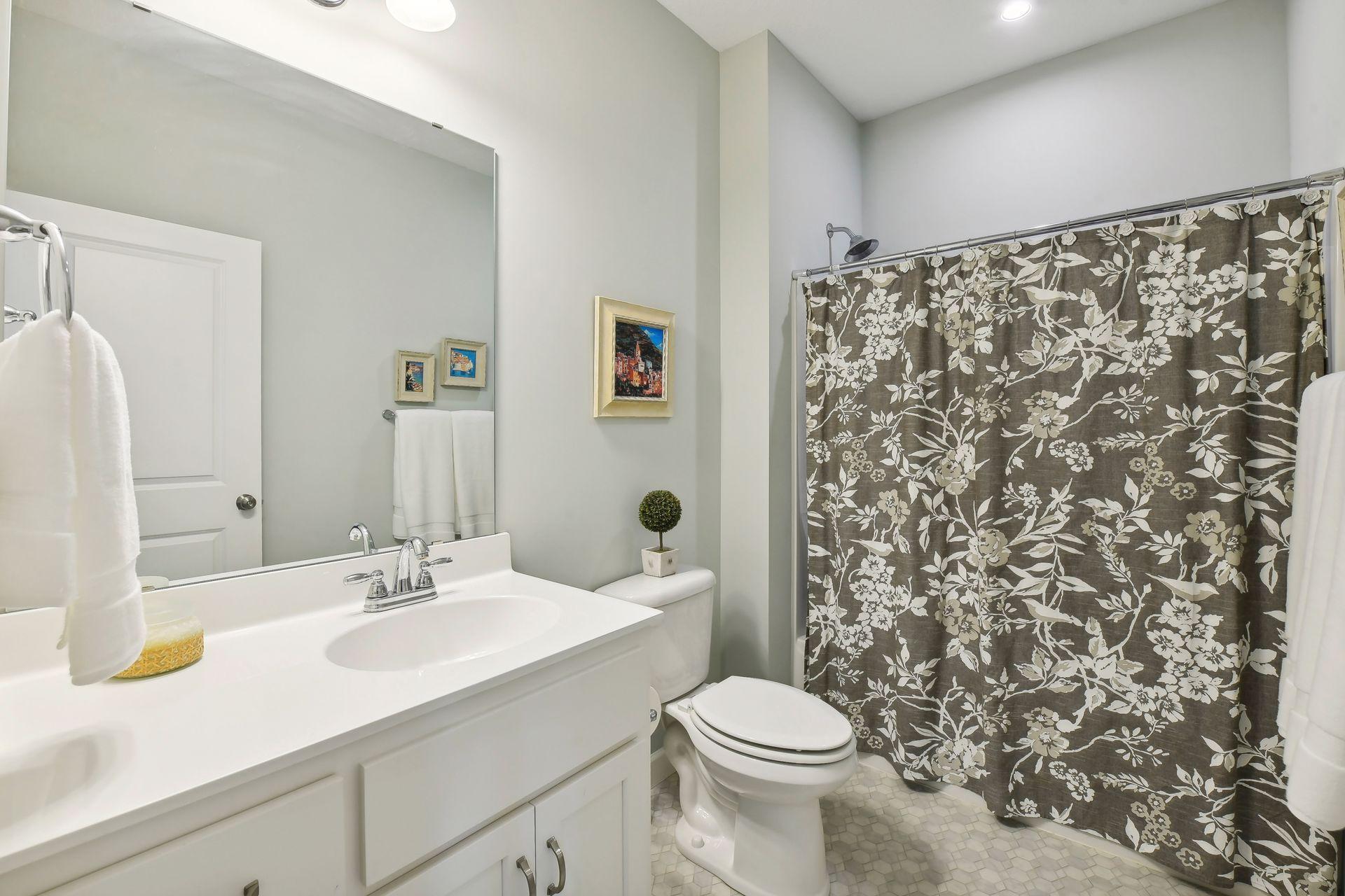 4585 Alvarado Lane N