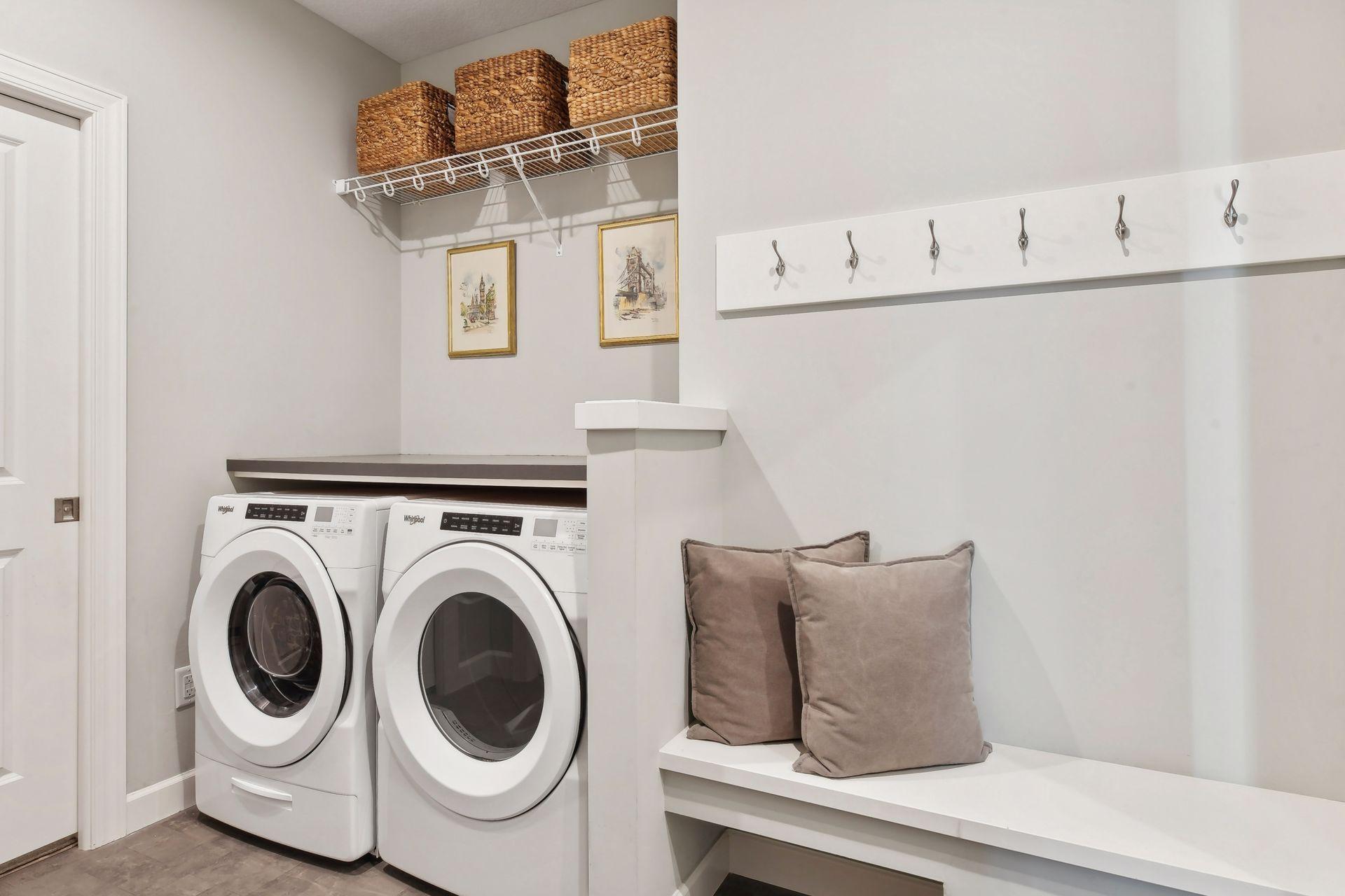 4585 Alvarado Lane N