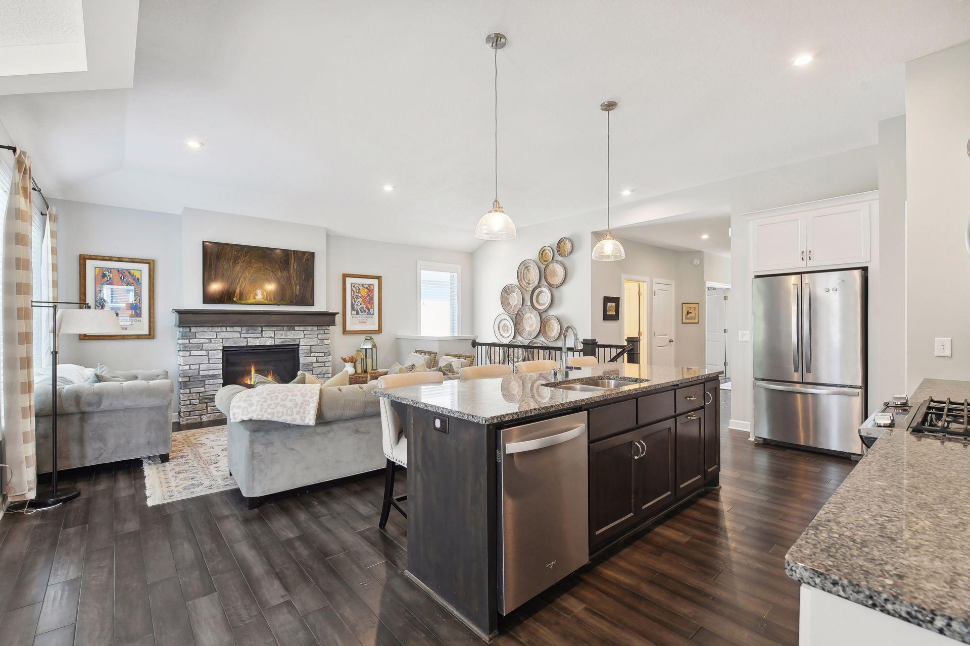 4585 Alvarado Lane N