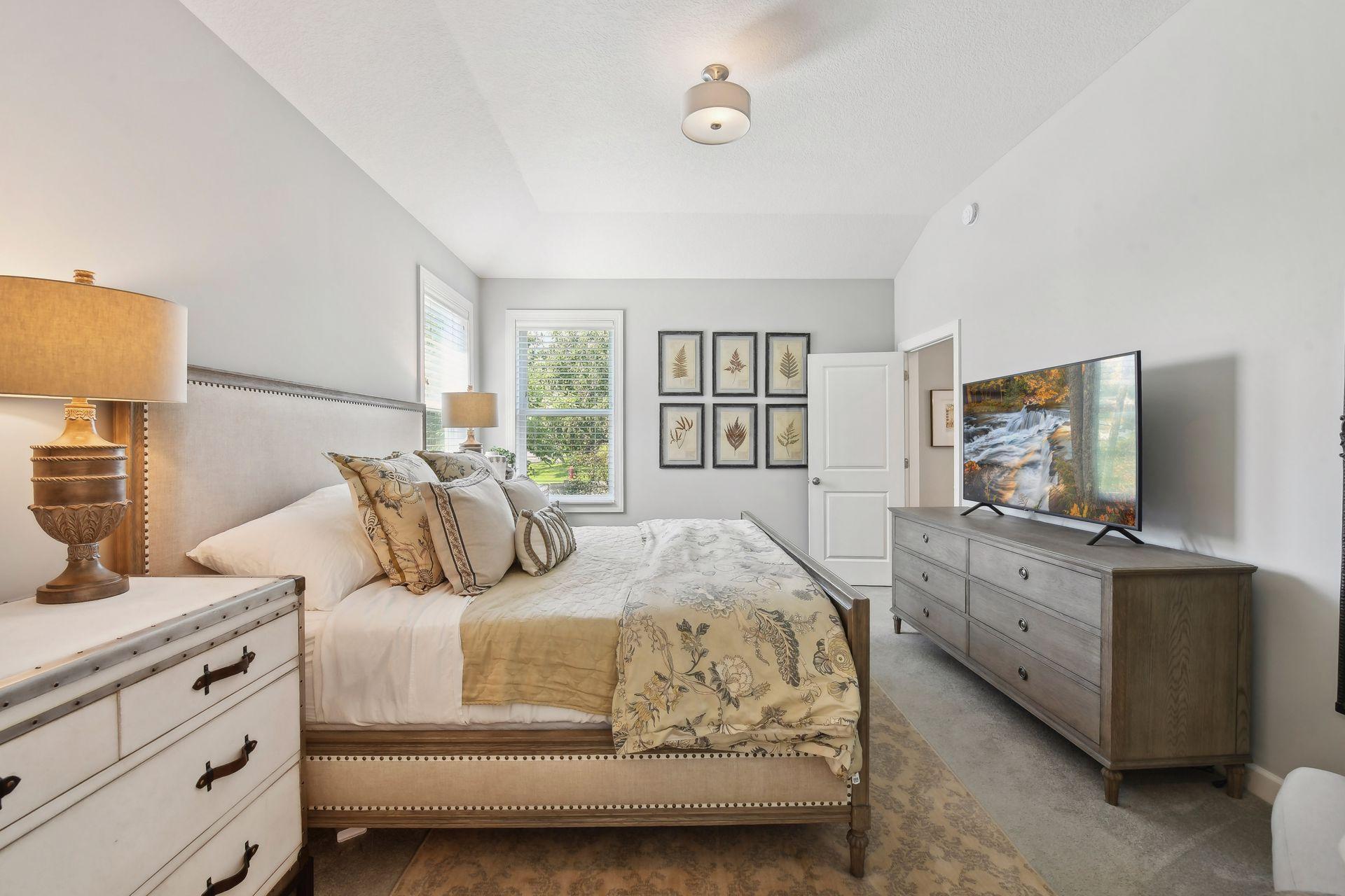 4585 Alvarado Lane N