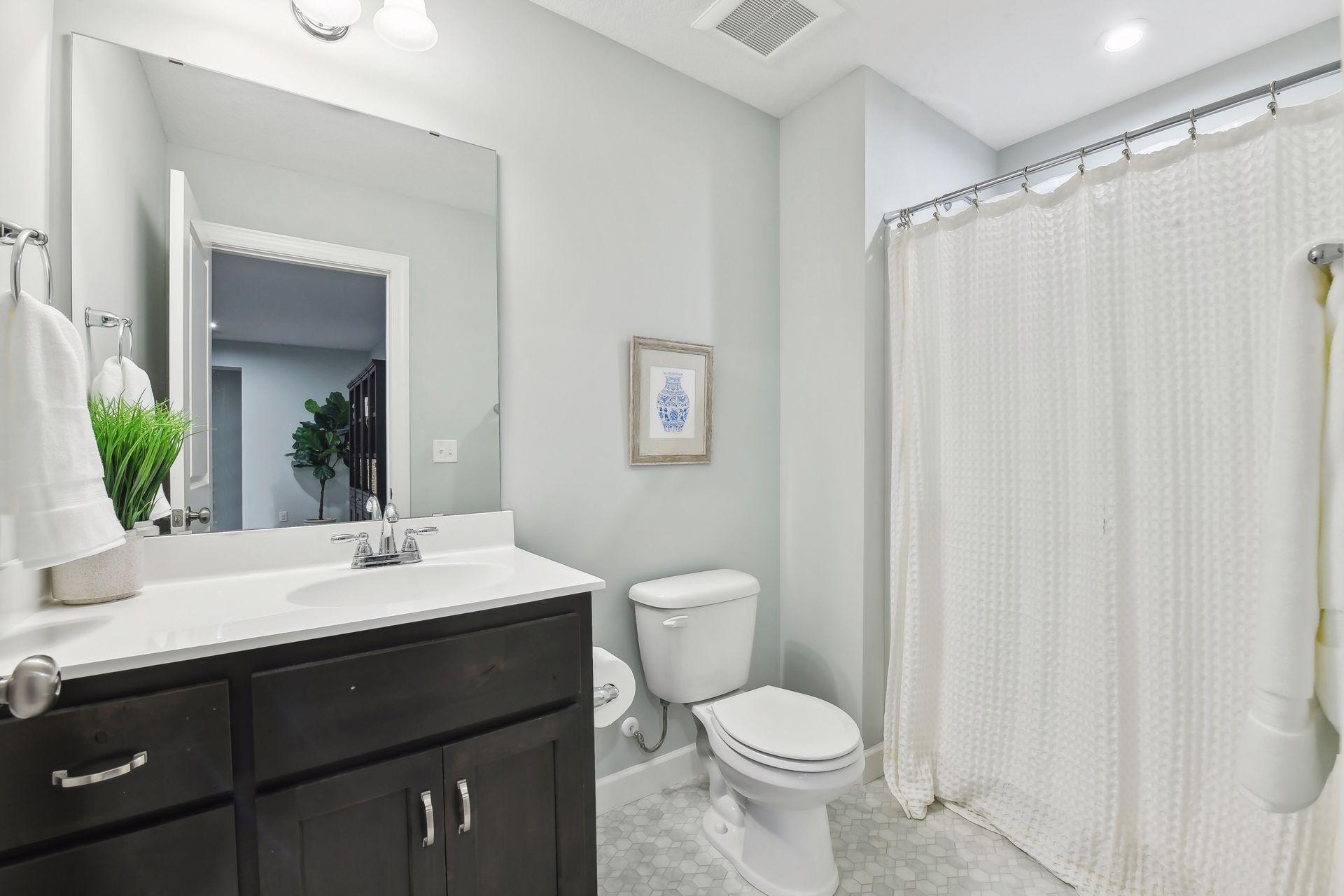 4585 Alvarado Lane N