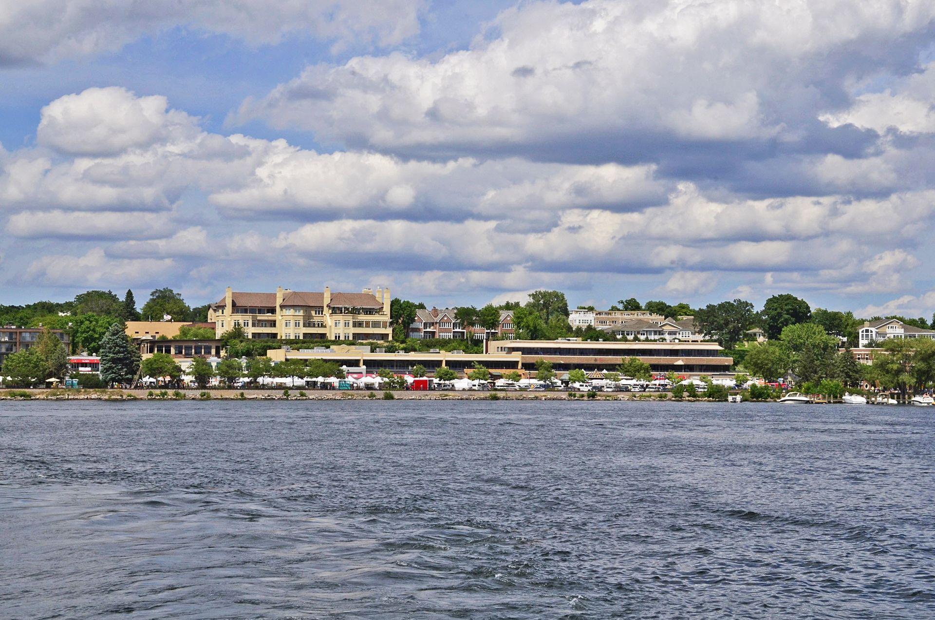 253 Lake Street E Unit: 302