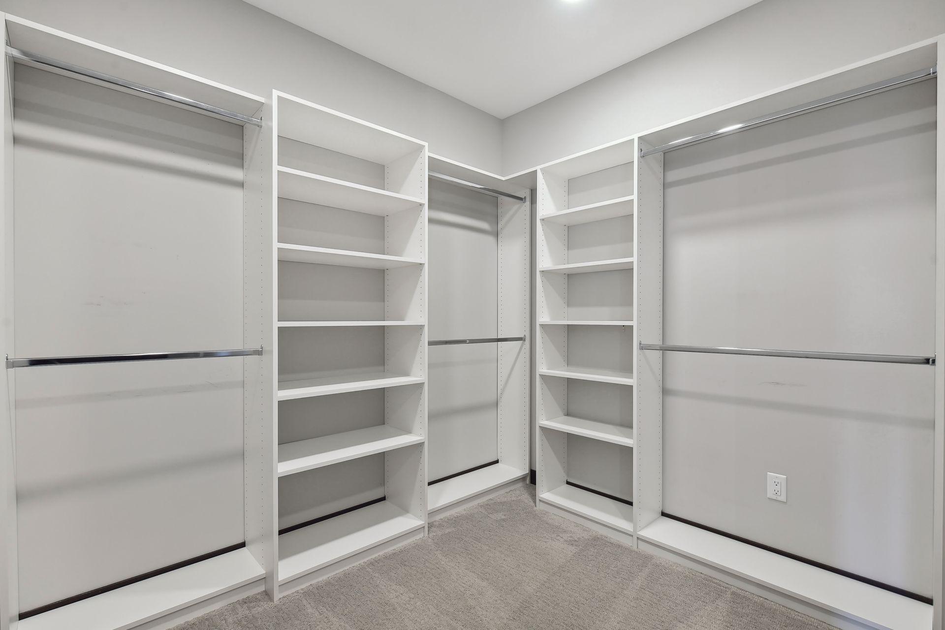 253 Lake Street E Unit: 302