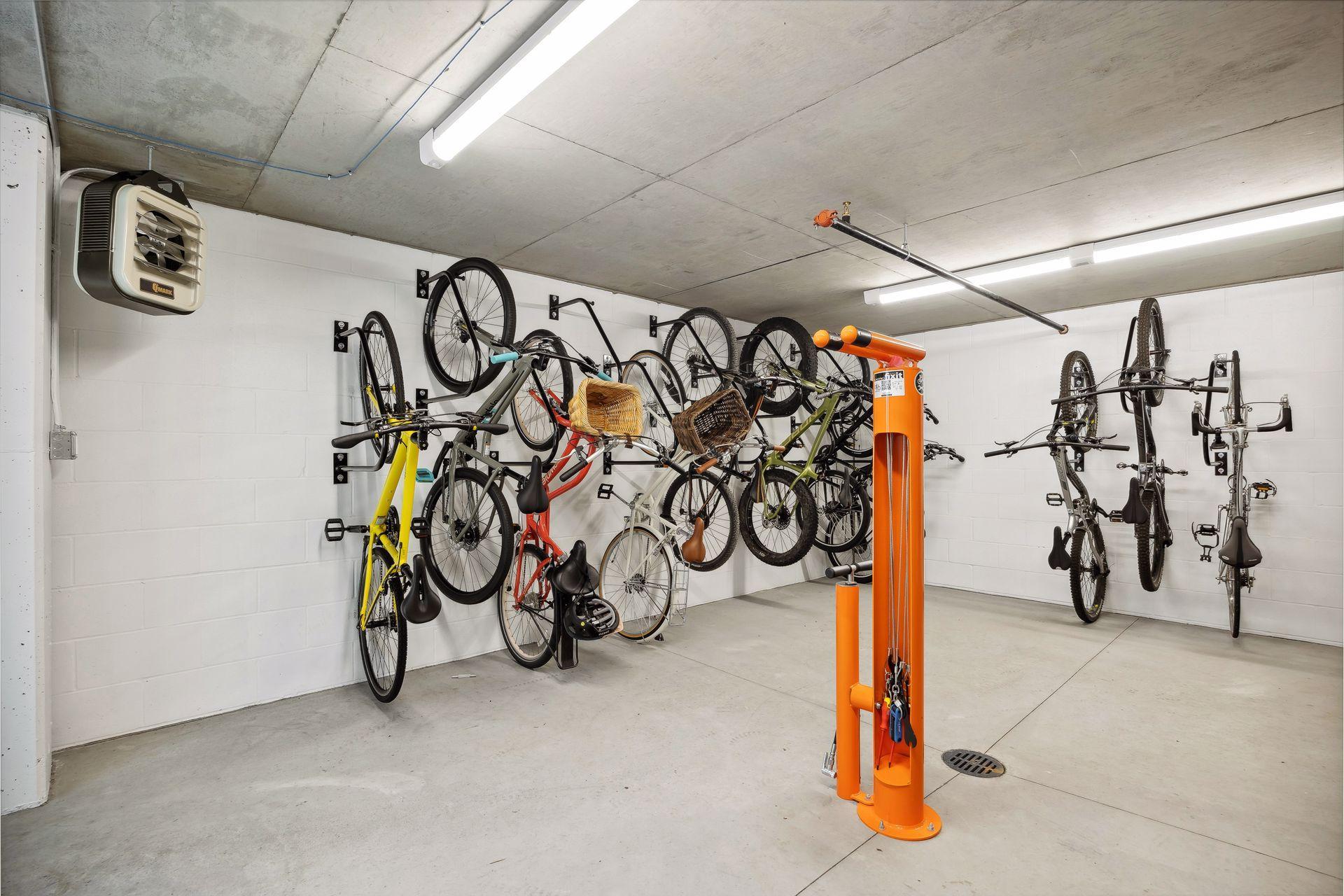 253 Lake Street E Unit: 302