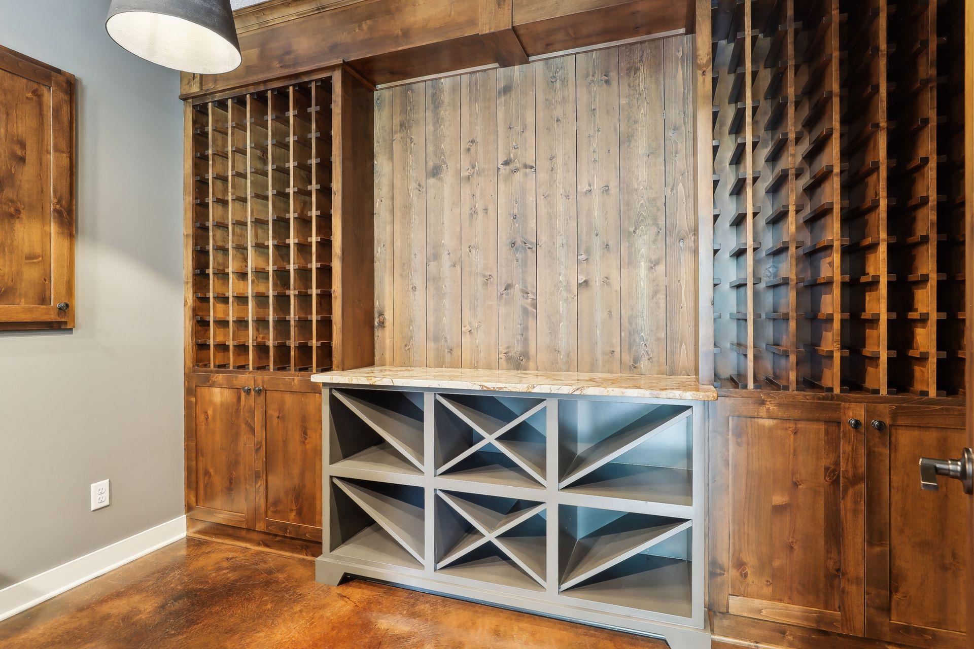 1440 Queensland Lane N