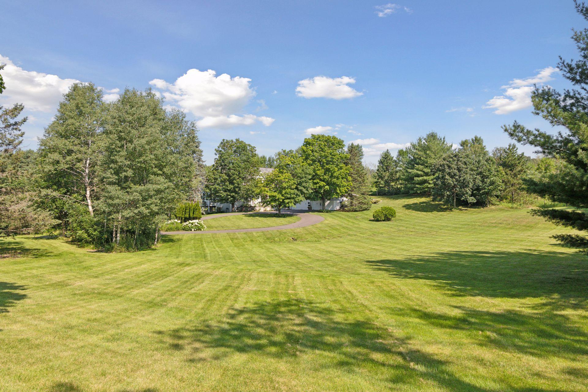 1100 Knoll Manor Road