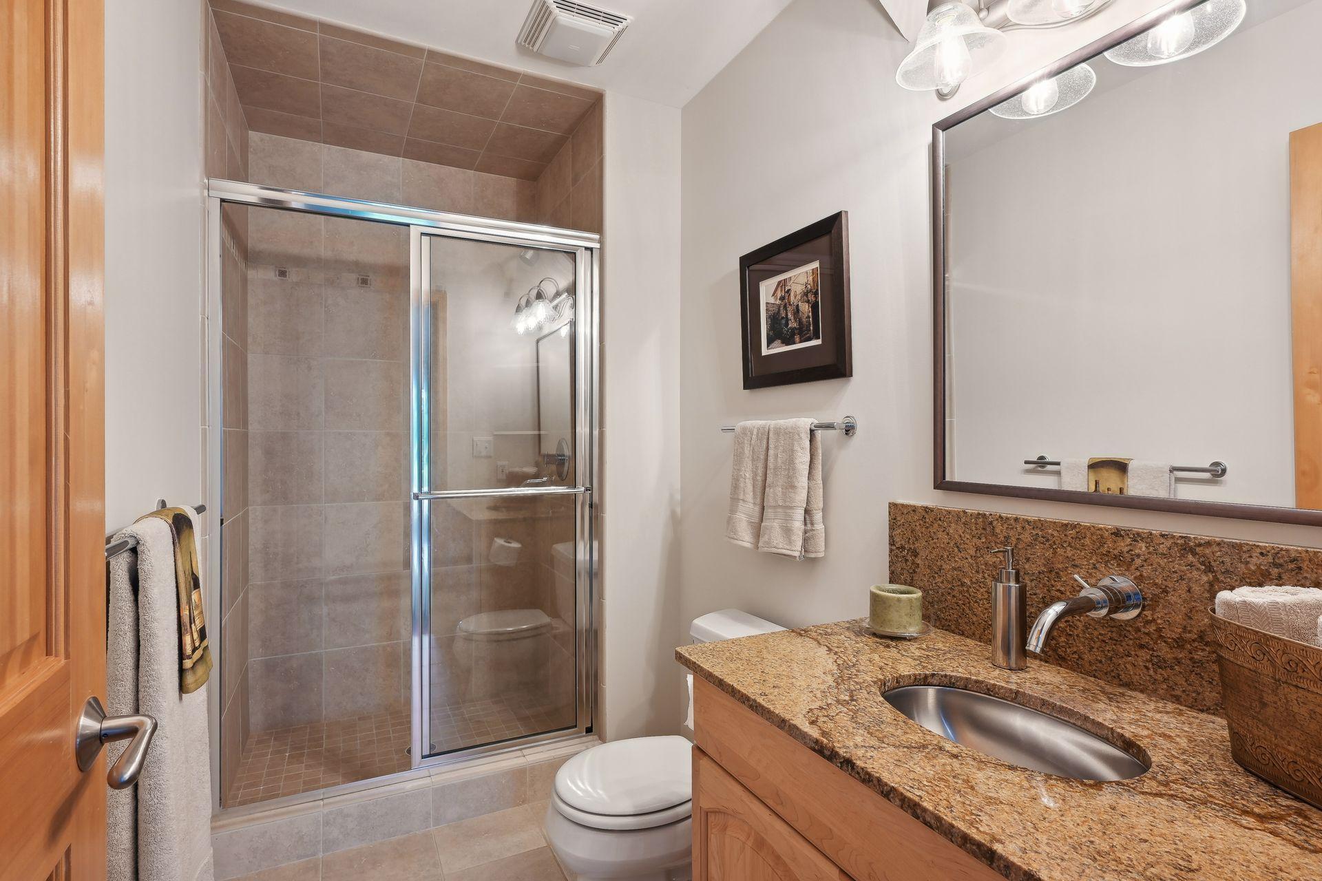 4495 Fountain Lane N