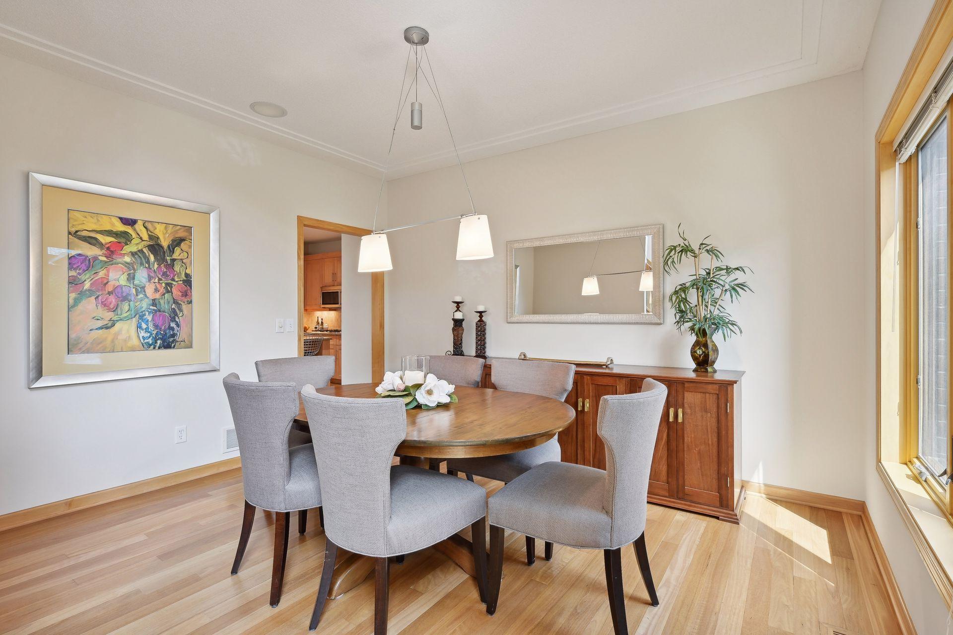 4495 Fountain Lane N