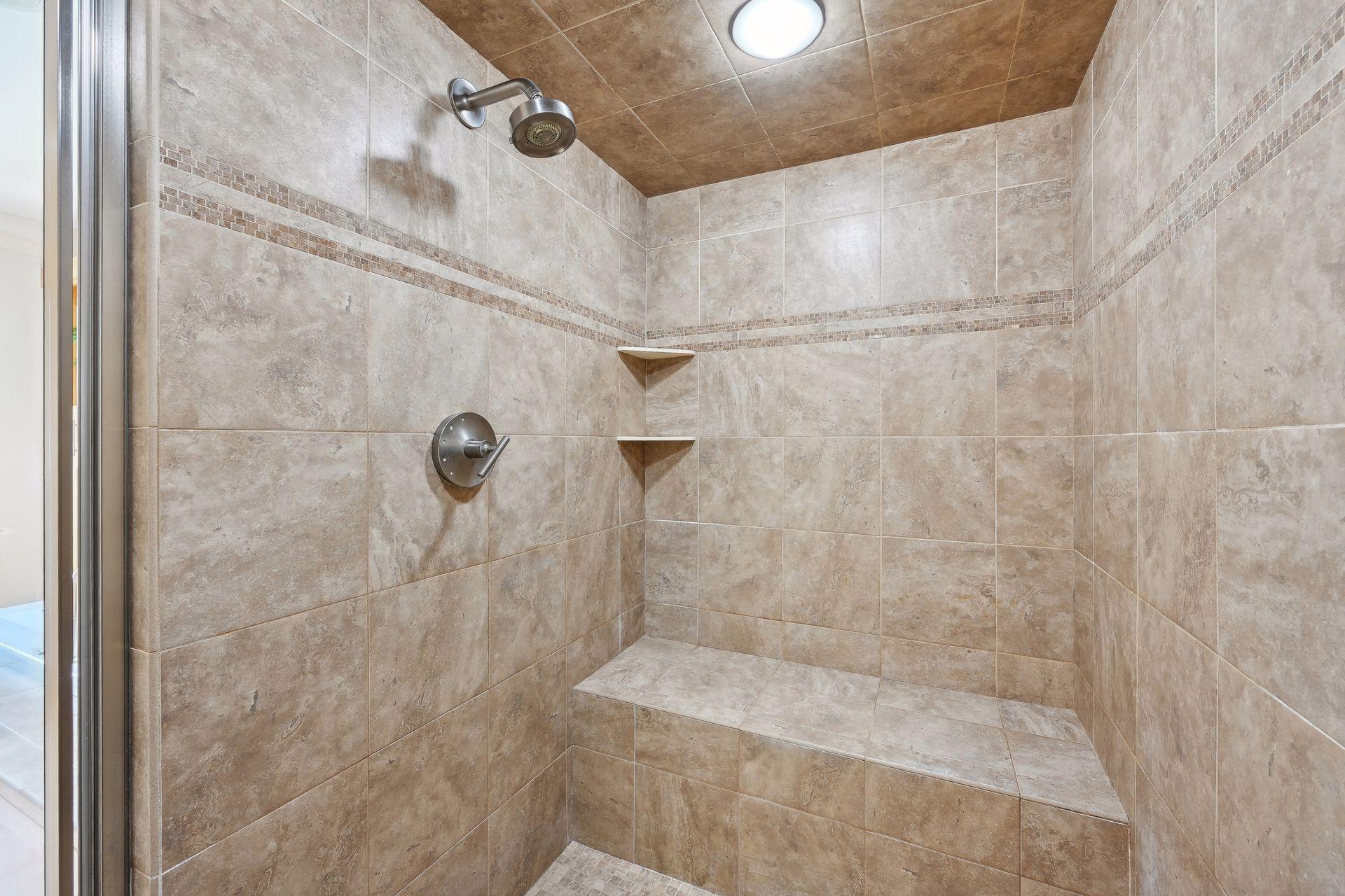 4495 Fountain Lane N