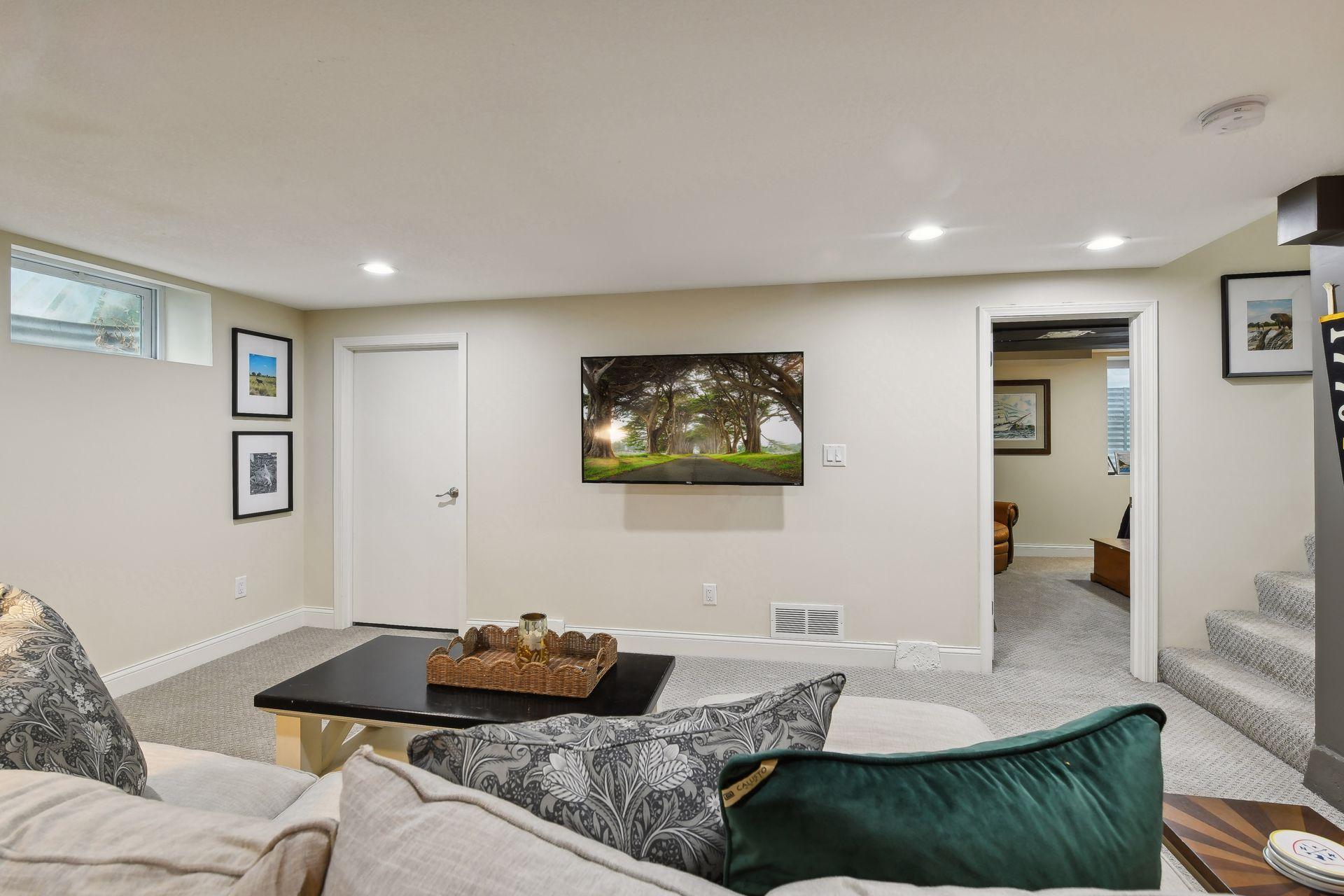 3104 Hampshire Avenue S