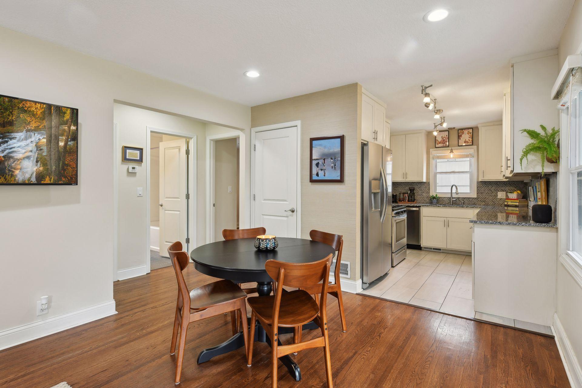 3104 Hampshire Avenue S